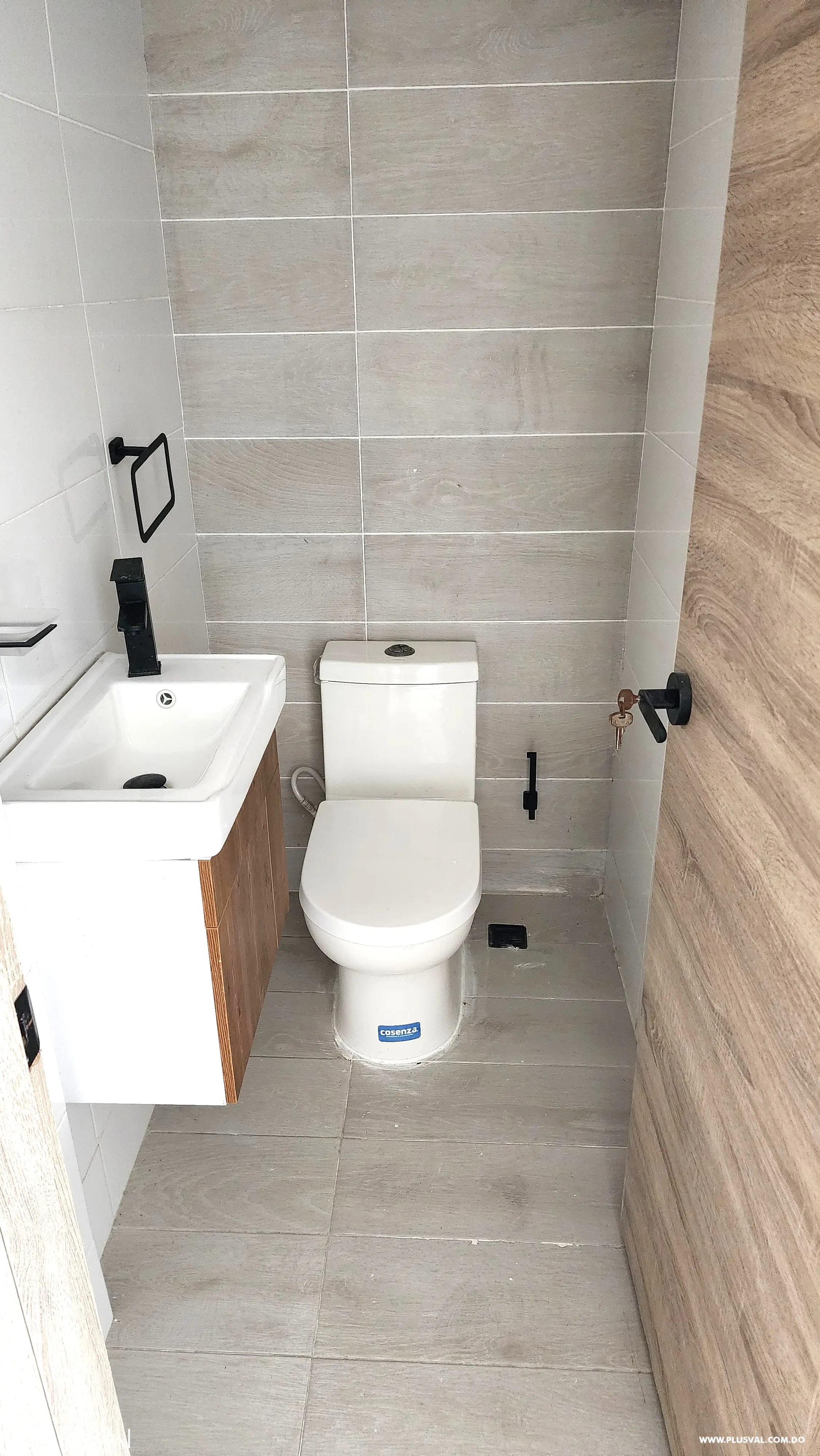 Se alquila apartamento nuevo el Millón. 469986