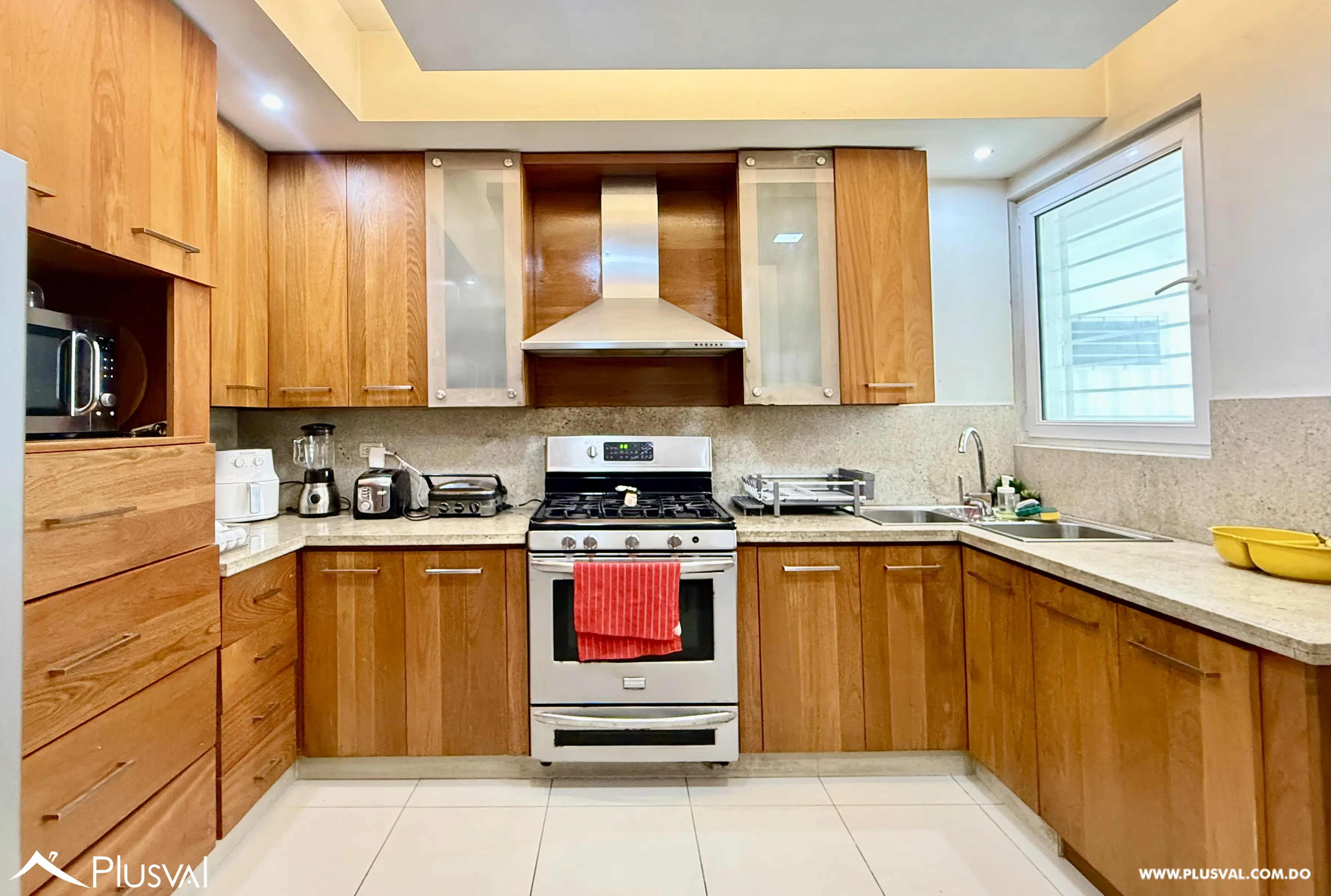 Apartamento con Patio en venta en Los Cerros de Gurabo, 3 Habitaciones mas 2 parqueos. 497744