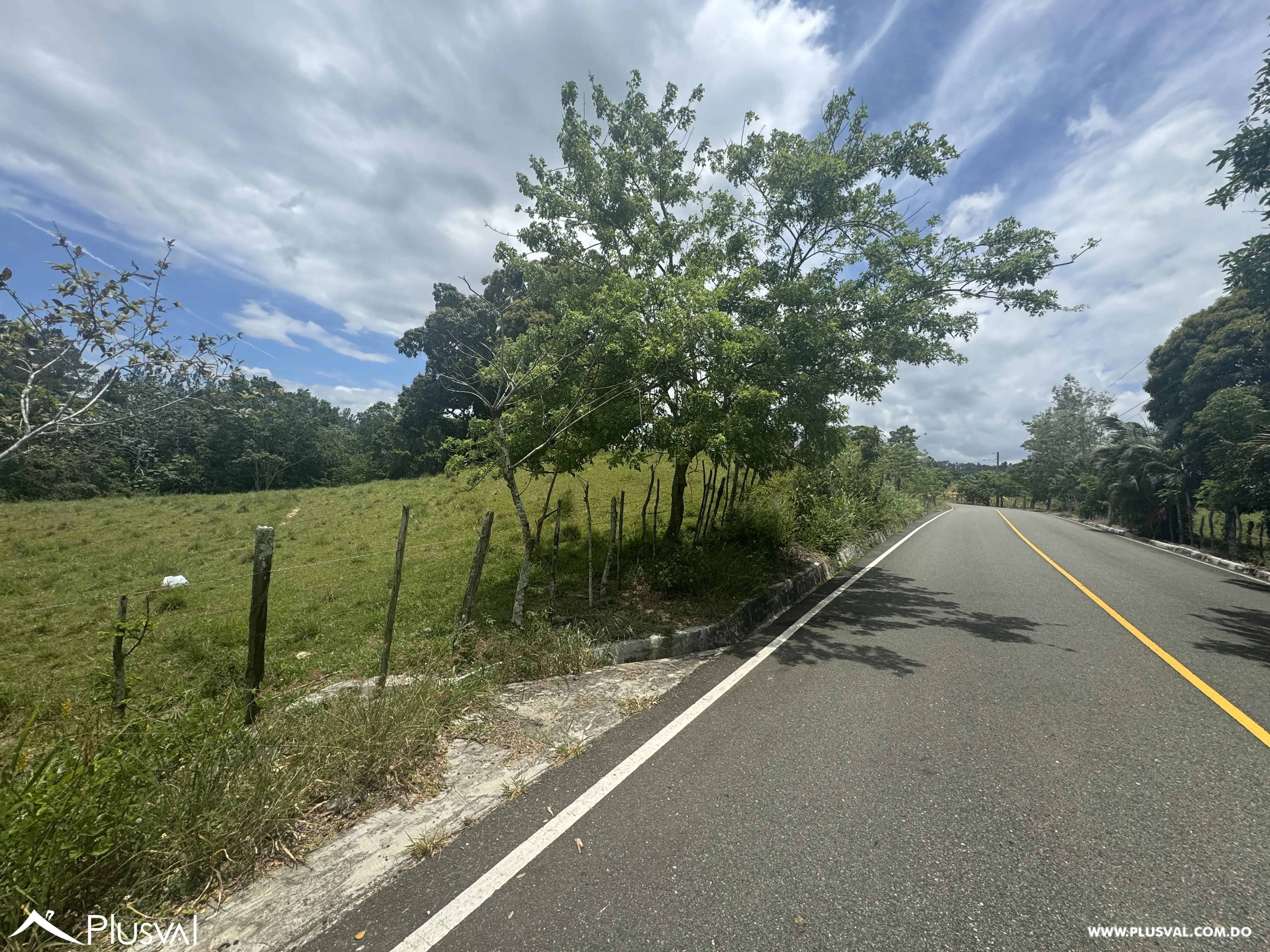 Amplio terreno para desarrollo en Jarabacoa 509927