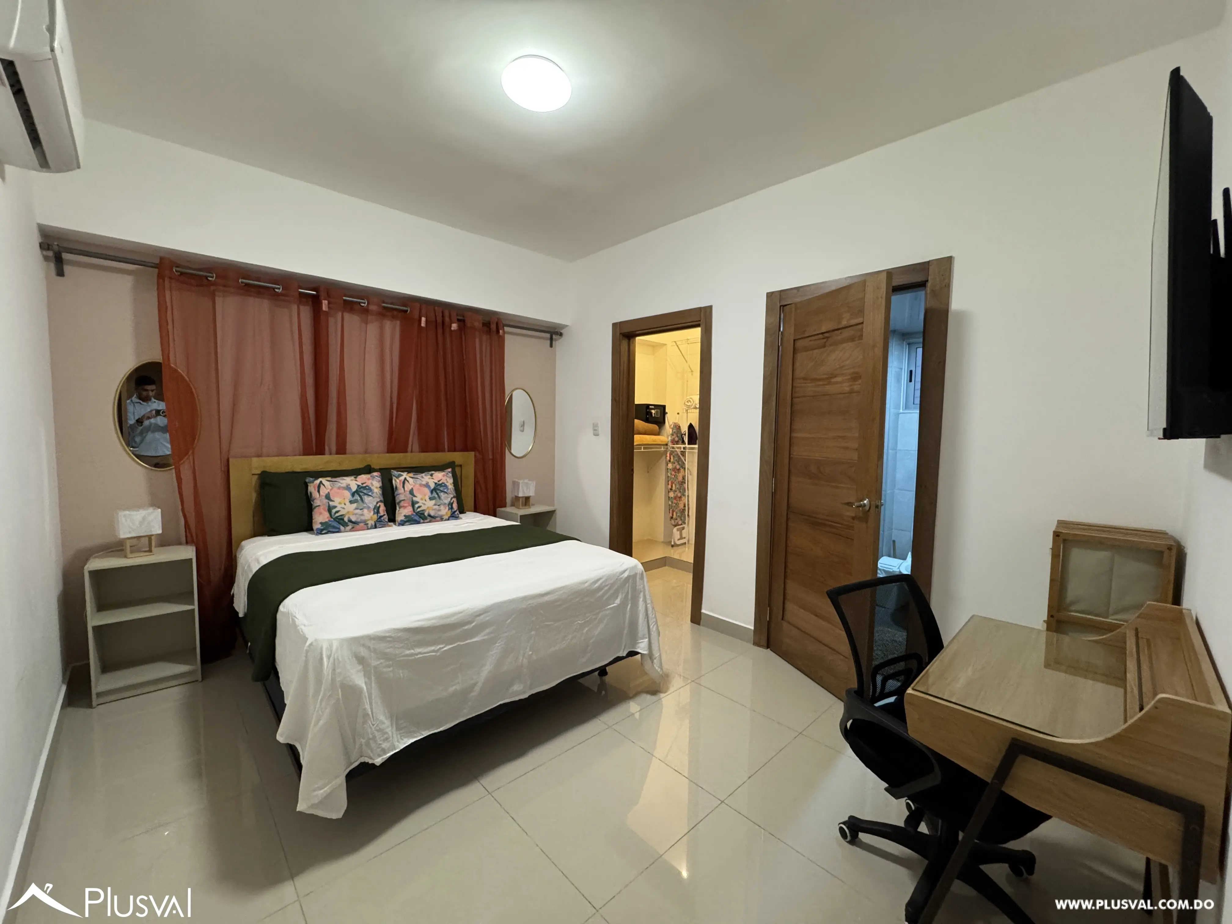 Apartamento amueblado en venta en Zona Universitaria | 2 habitaciones con baño, 2 parqueos, áreas sociales 498315