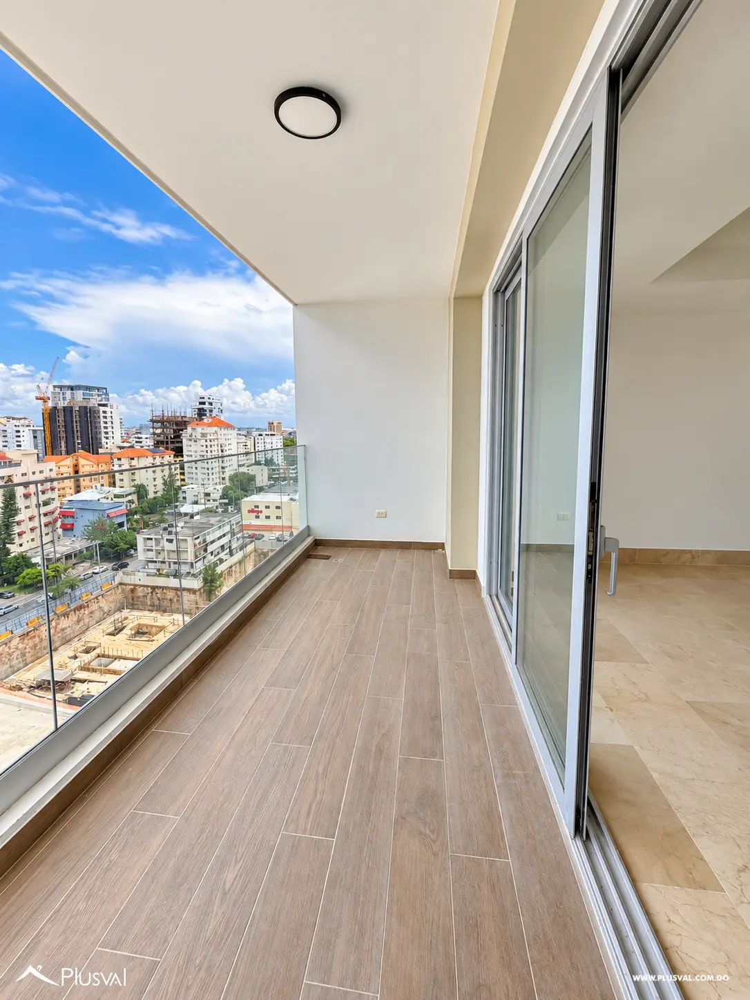 Penthouse de Lujo en Naco | 3 Niveles, 3 Habitaciones y Terraza 537028