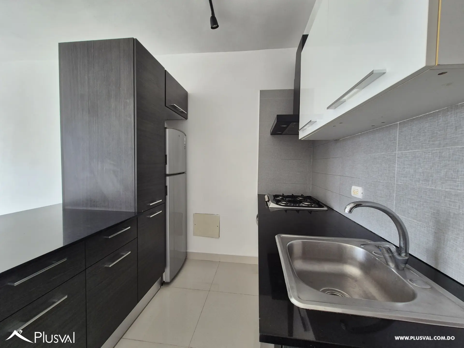 Apartamento en alquiler en Evaristo Morales 521676