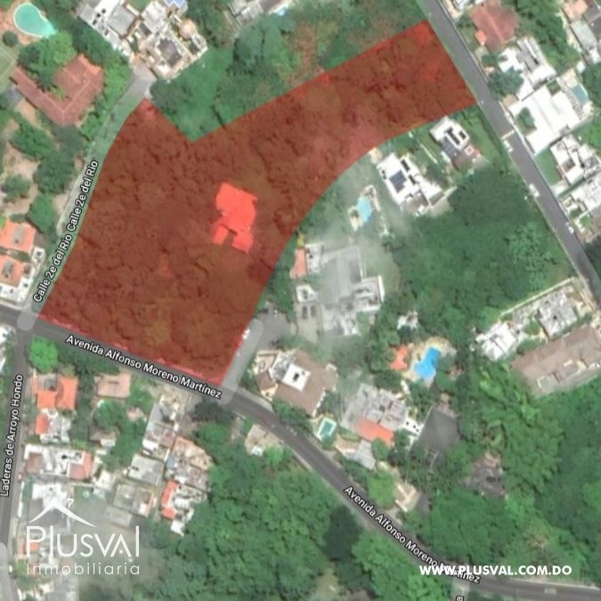 Solar de 2500 m2 en Venta, Arroyo Hondo 240333