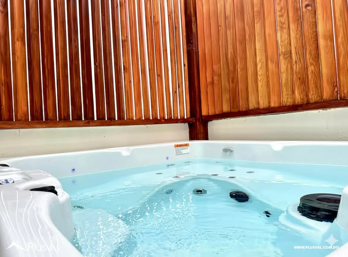 Apartamento de primer nivel con patio privado y jacuzzi 501275