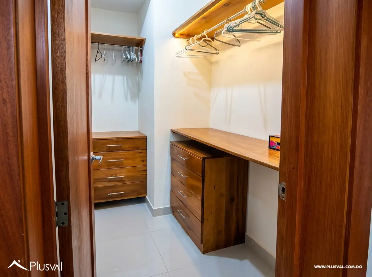 Amplio y Moderno Apartamento en Alquiler con Una Distribución de Lujo 530823