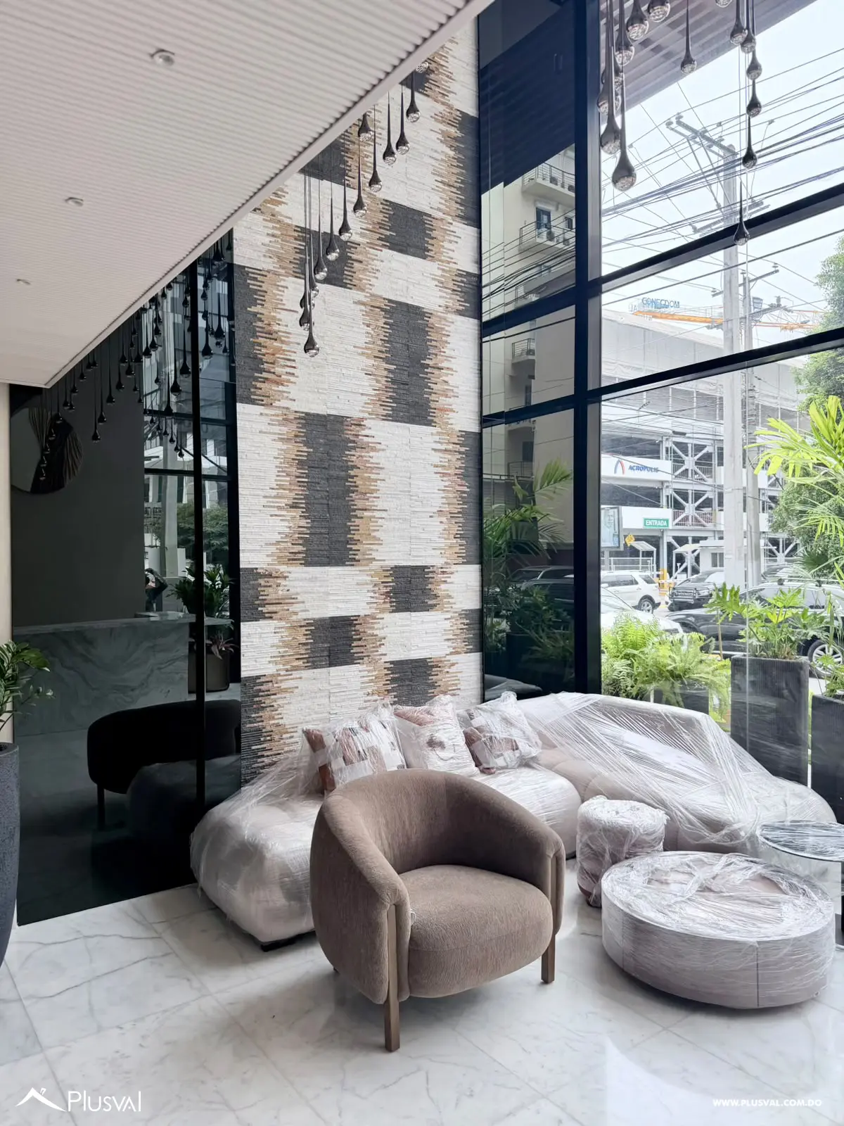 Apartamento con linea blanca en alquiler en Piantini 522230