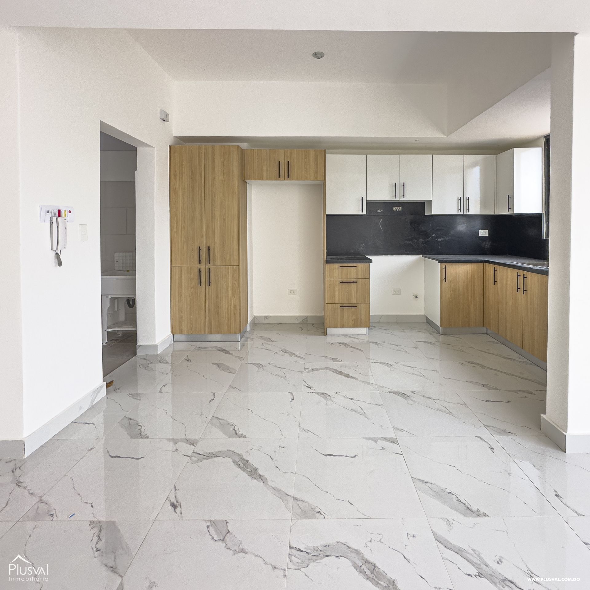 Apartamento a estrenar con terraza en venta en Los Rios 429632