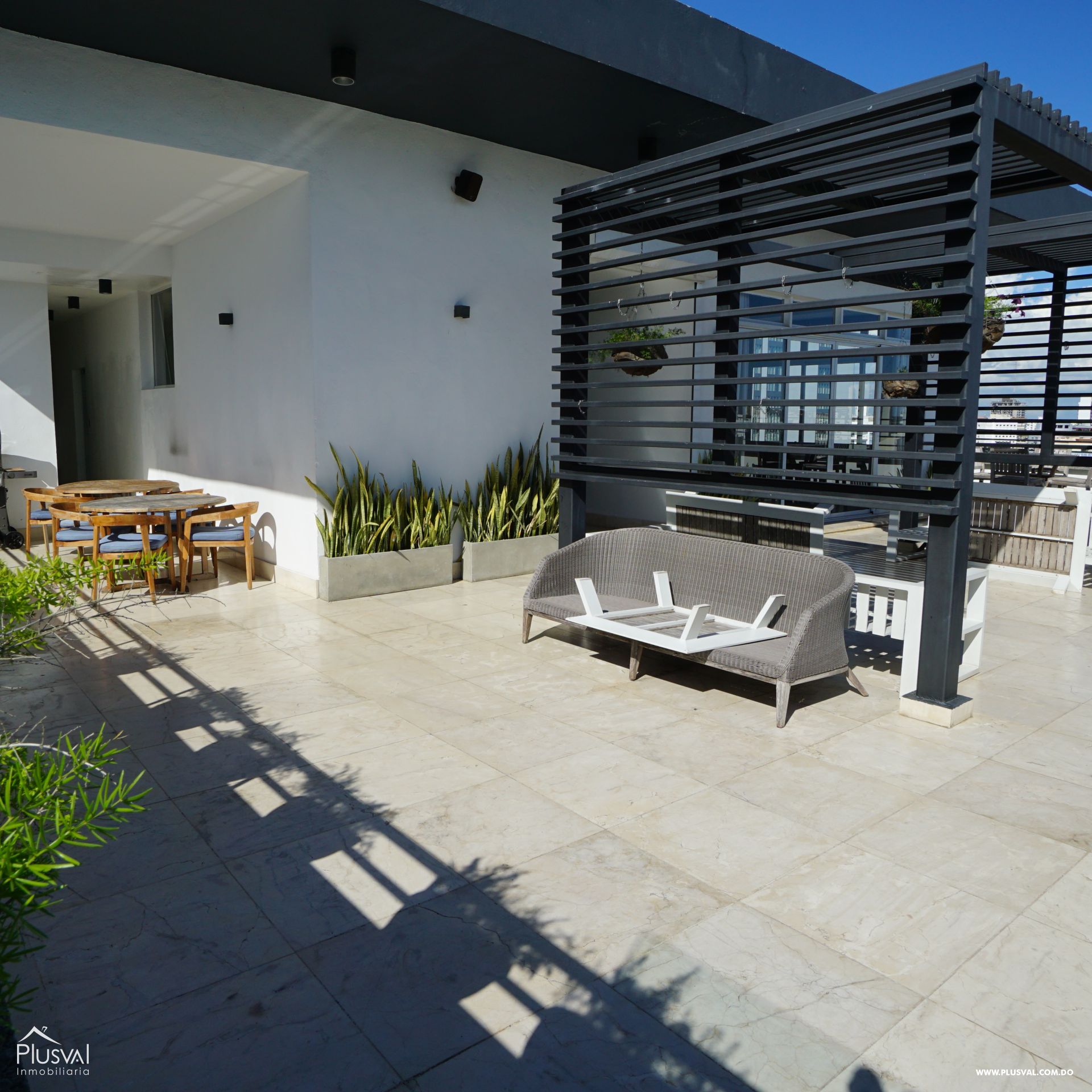 Apartamento en ALQUILER totalmente AMUEBLADO. 405834