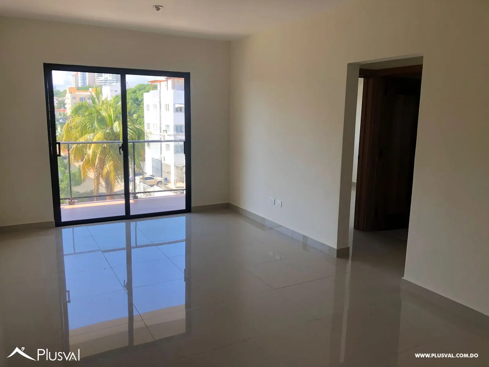 Apartamento de 3 hab. en Av. Independencia 476405