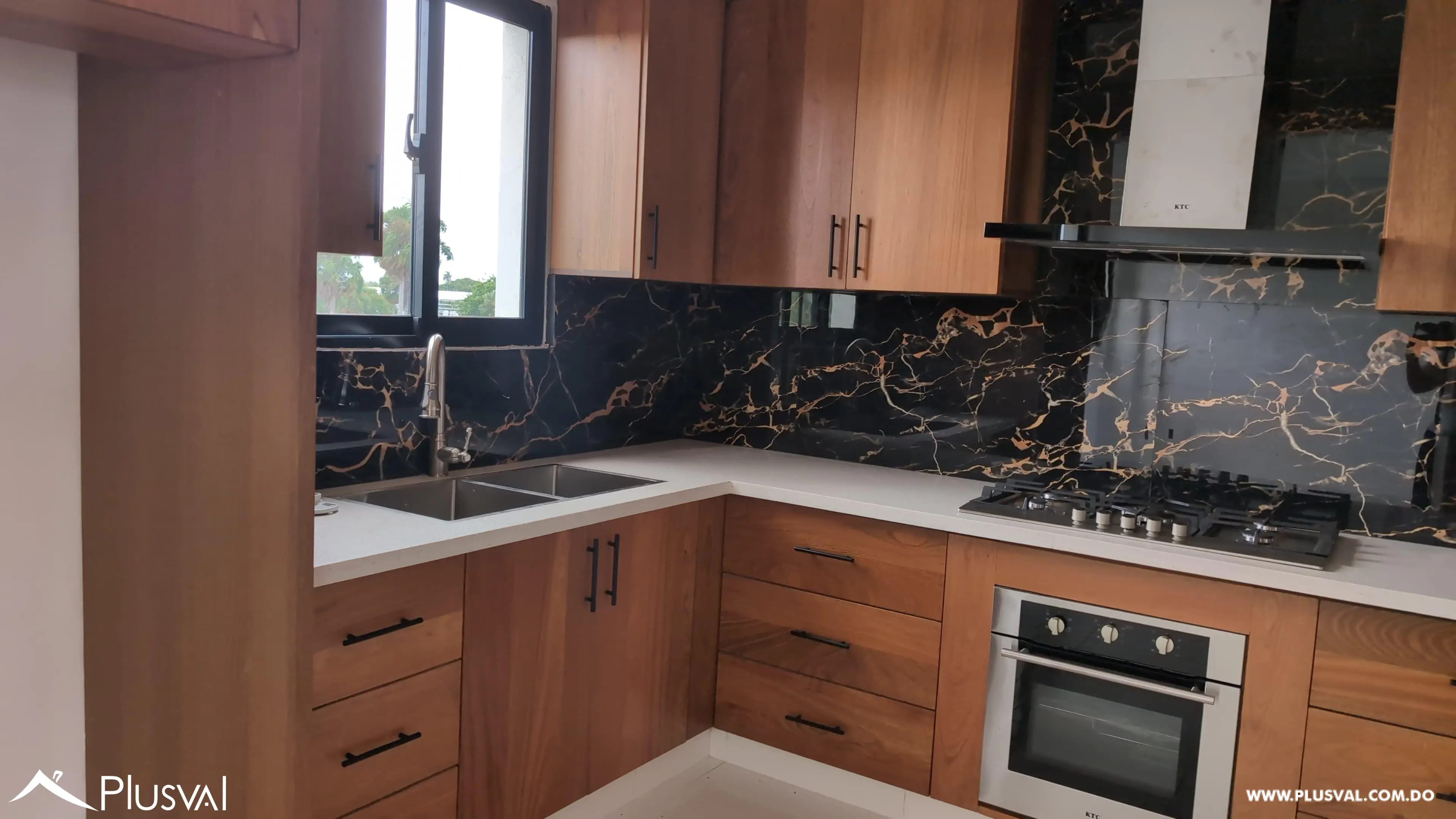 Apartamentos en Venta con Piscina y Terraza Privada en Puñal 455768