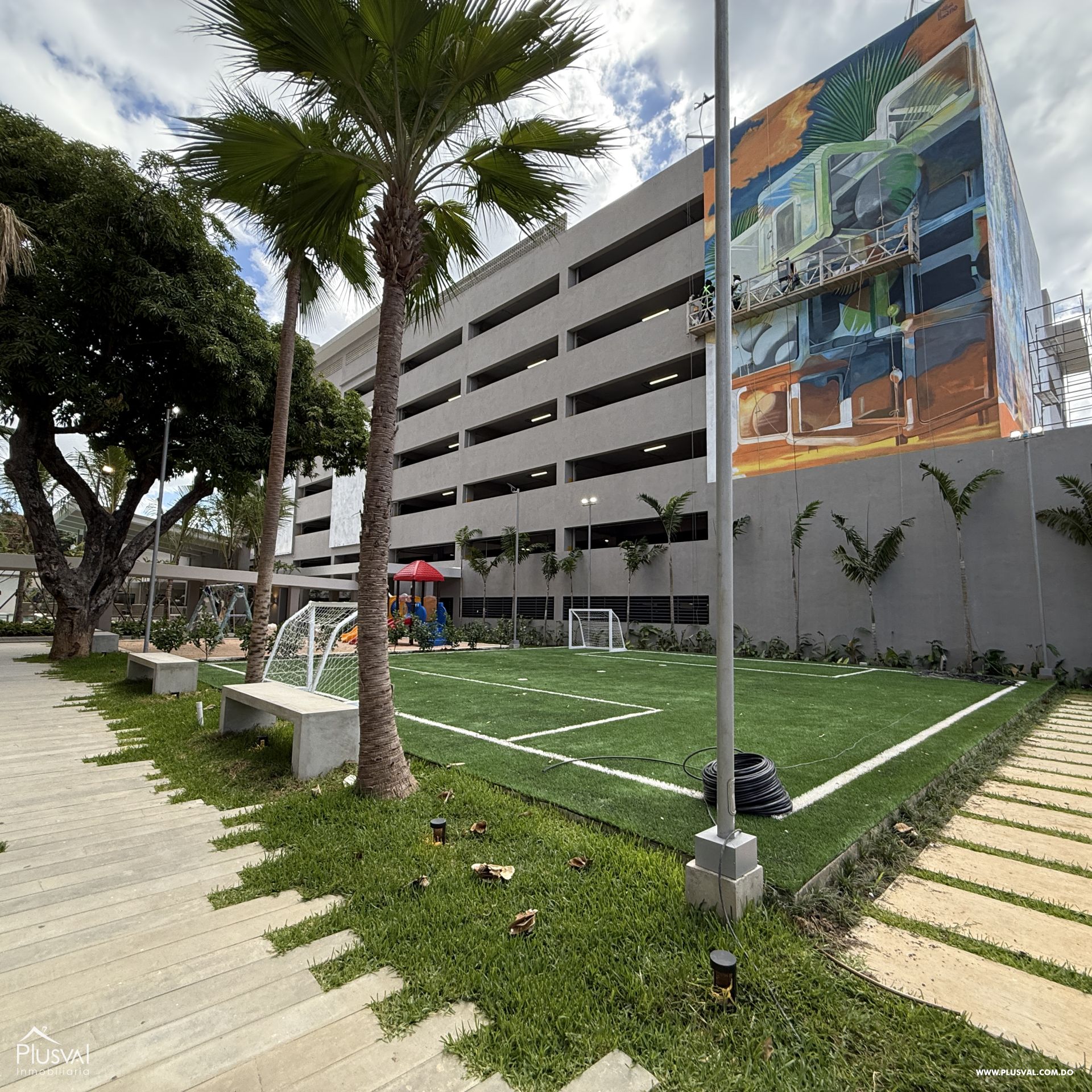 Impresionante apartamento de 1 habitacion en venta en el malecón, un oasis urbano en el corazón de Santo Domingo 428217