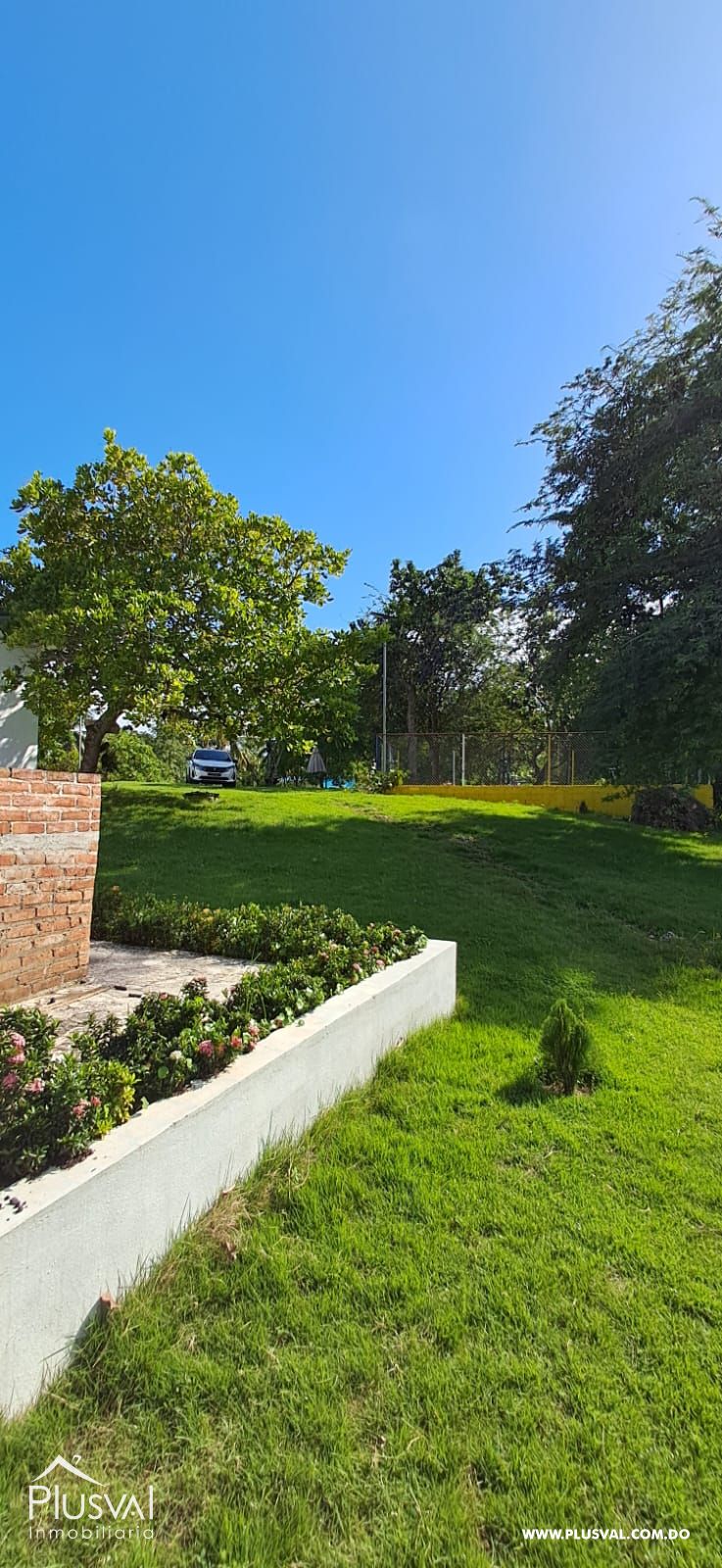 Villa de dos niveles en alquiler en Haina 473002