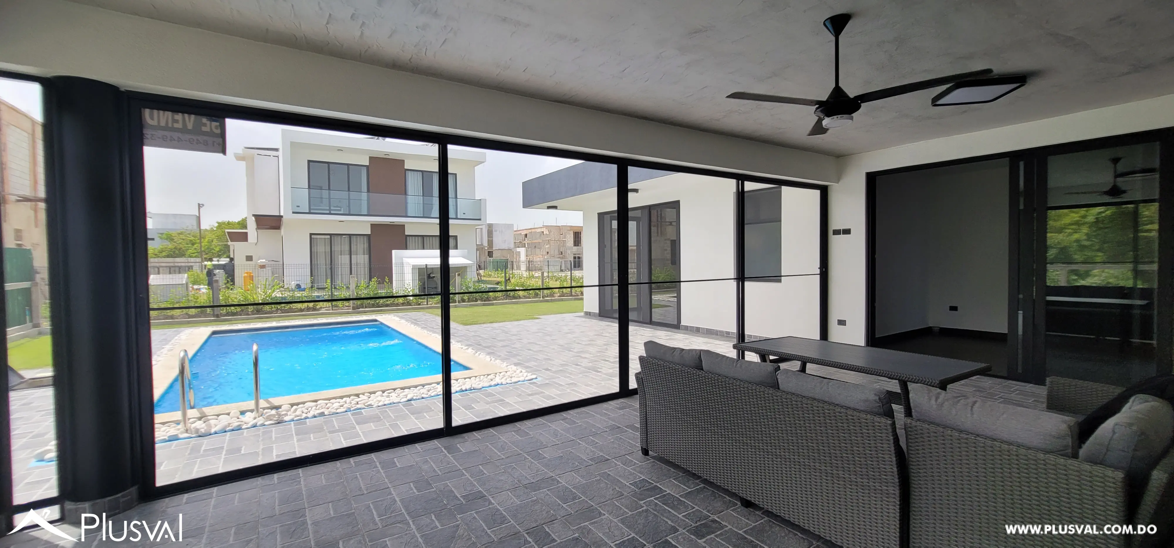 CASA 31 EN CALLE ALMENDRO, PASEO DEL SENDERO 527581