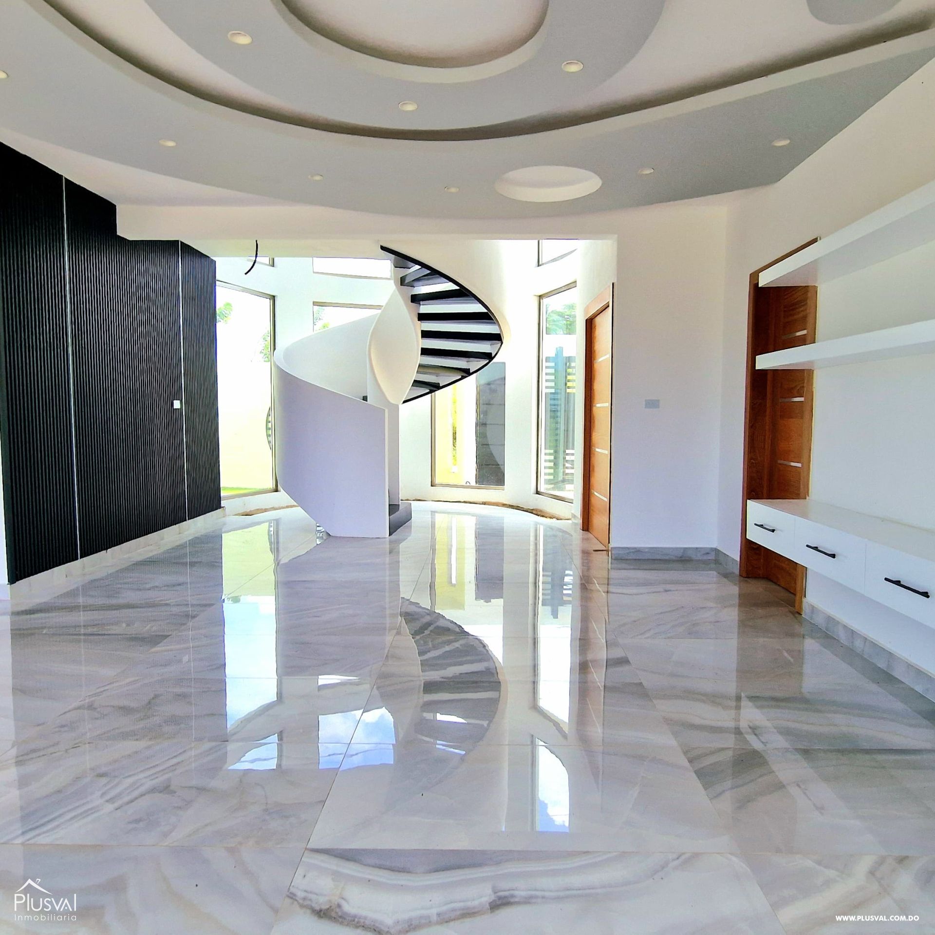 Exclusiva Casa de Lujo en Cabrera 380990