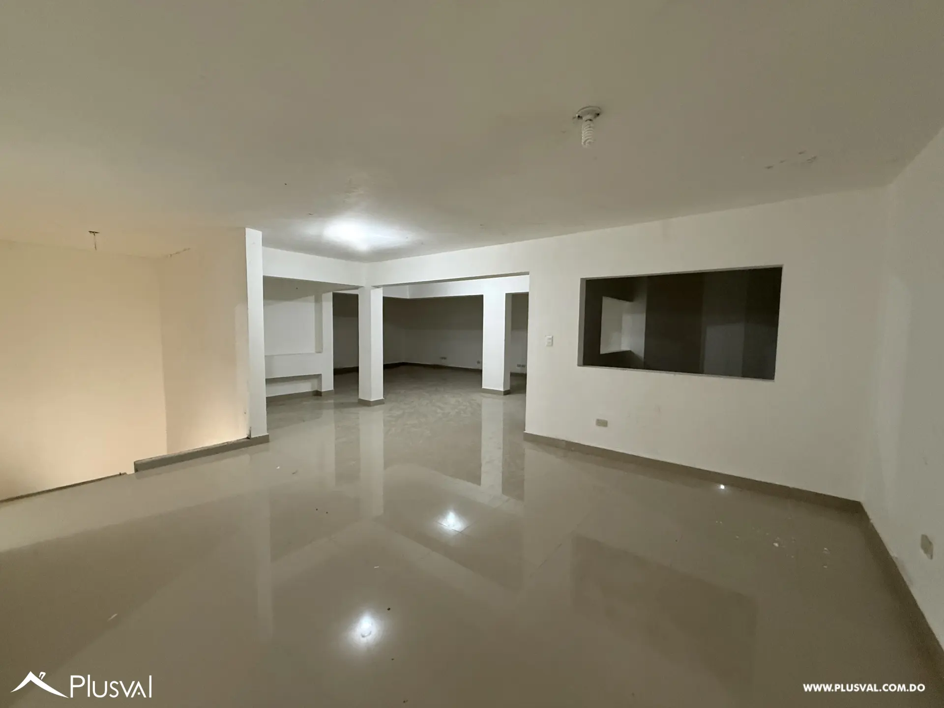 Local comercial en alquiler en Los Prados en avenida de alto tránsito 495081