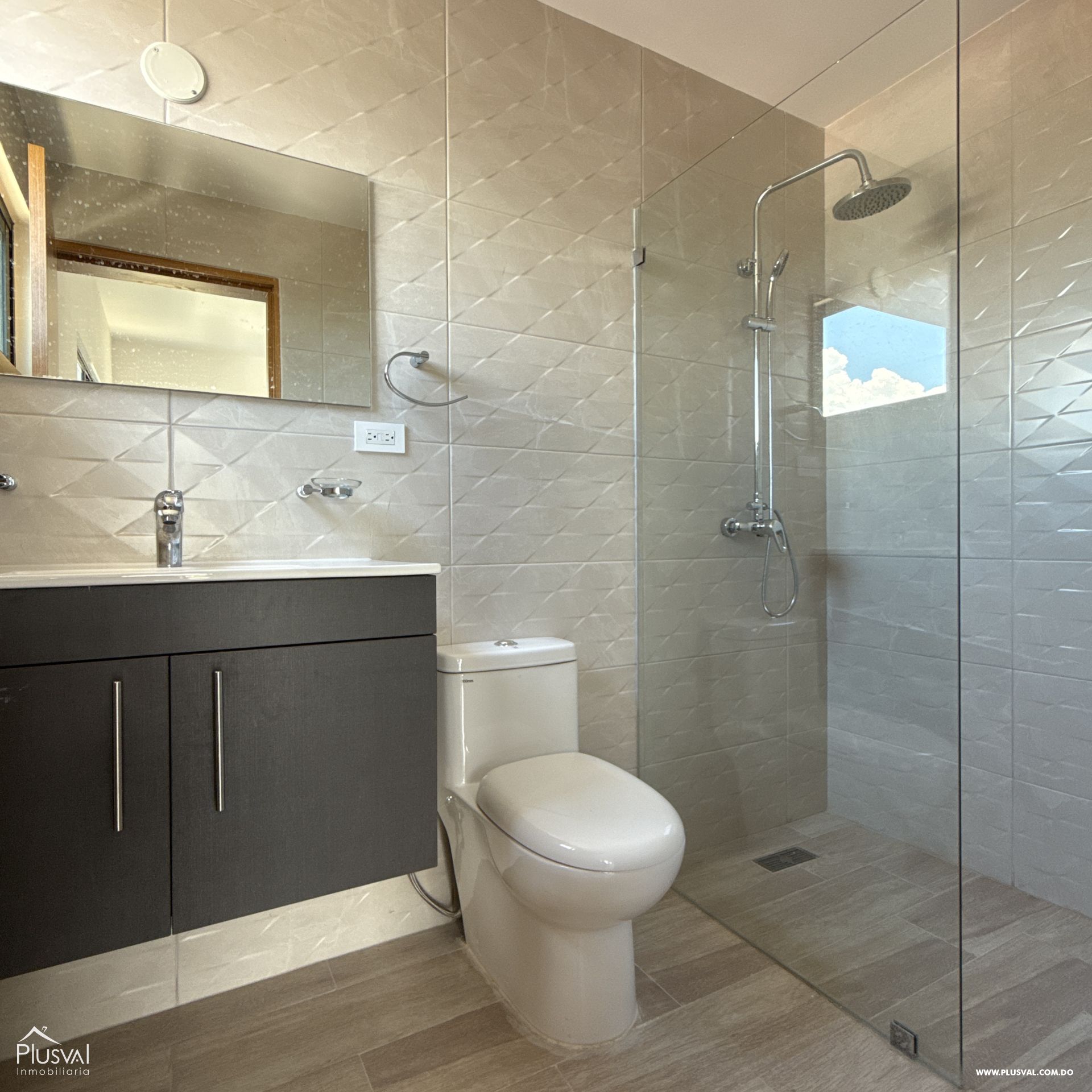Alquiler Apartamento 2 Habitaciones con Vista al Mar y Amenidades de Lujo en el Malecón 439149