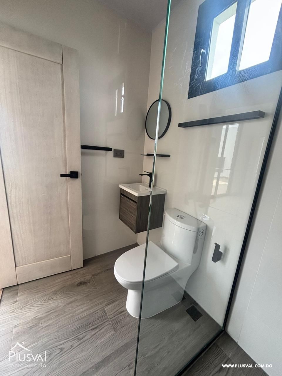 Apartamento en Venta con Estudio Privado 464613