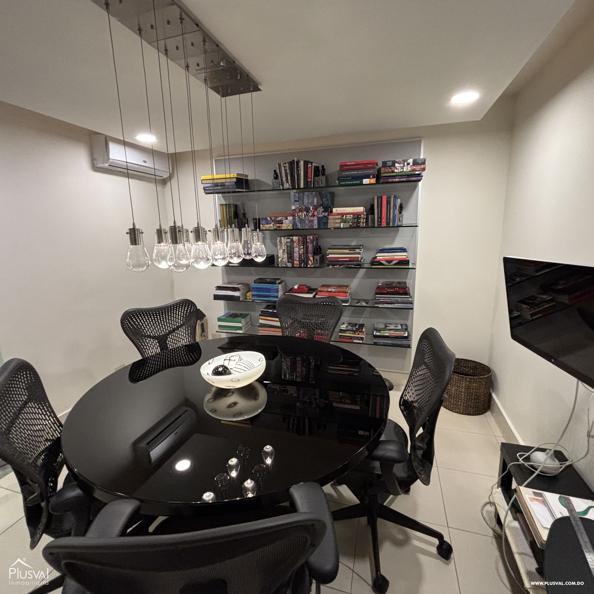 Propiedad comercial para oficinas o co-working 389344