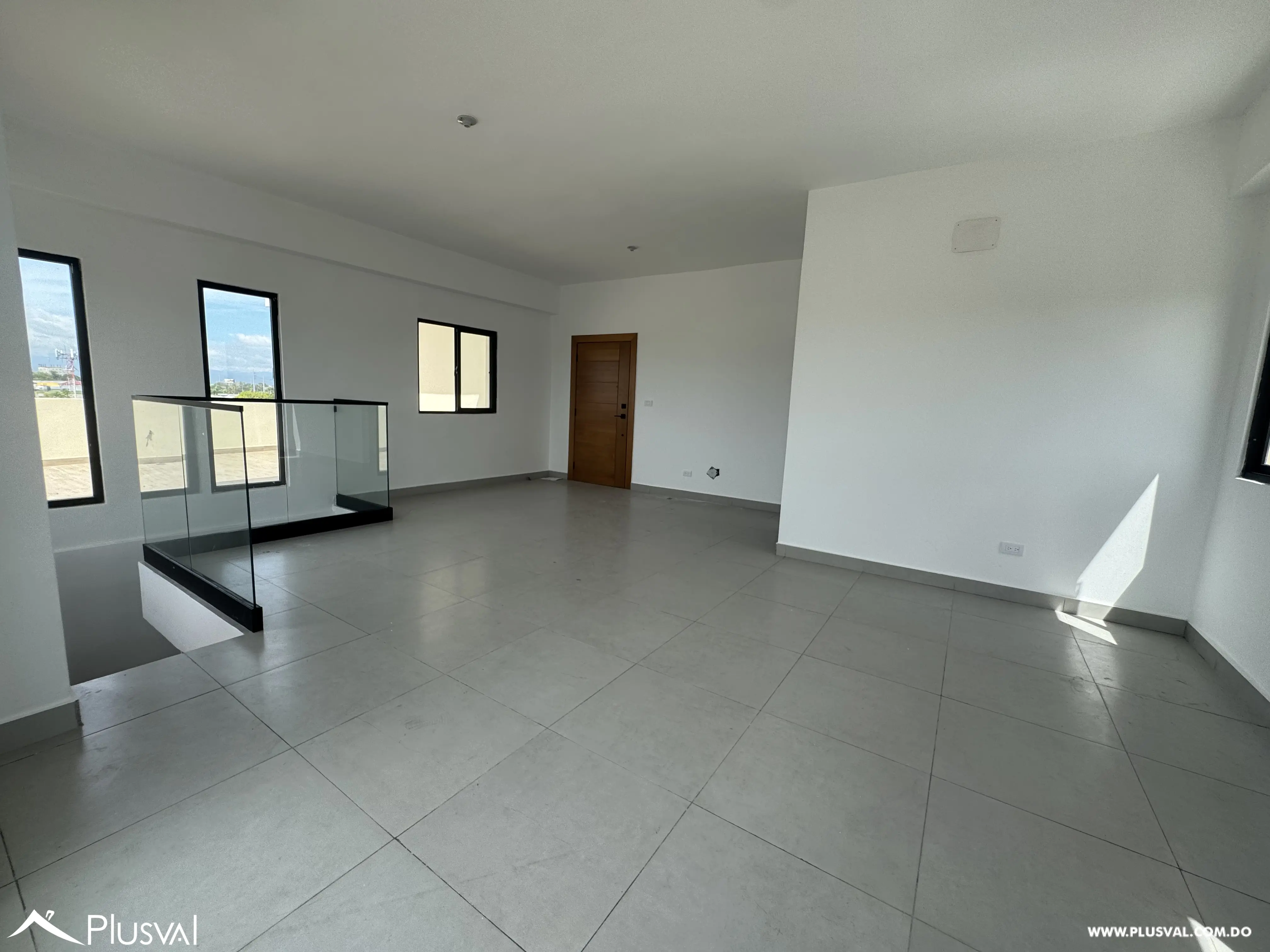 Amplio apartamento en venta en los prados 464716