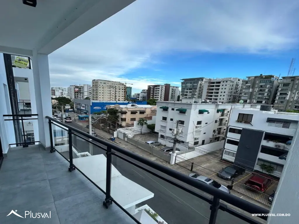 Apartamento en alquiler en Evaristo Morales 528381