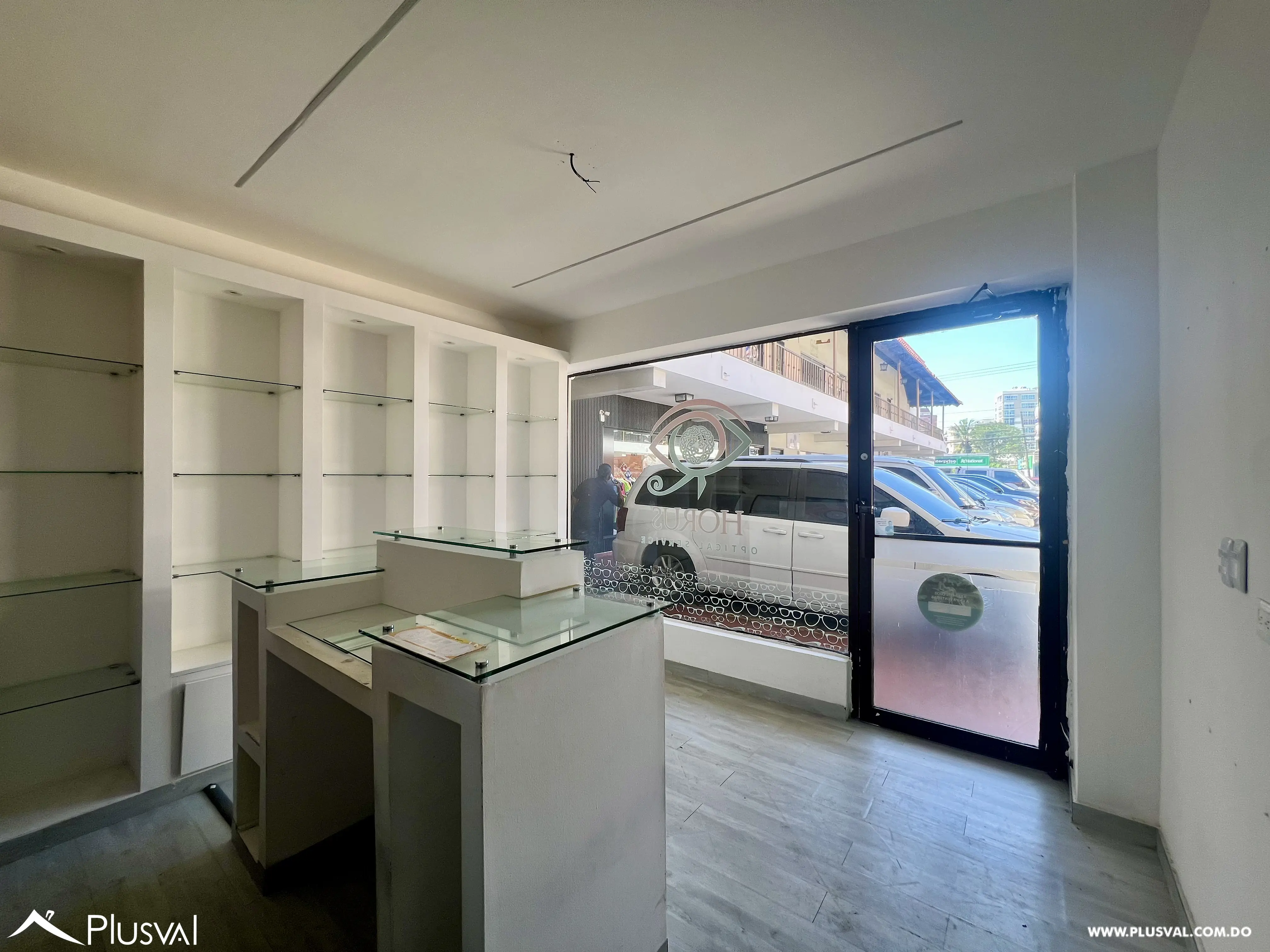 Local en alquiler en Naco en primer nivel 485729