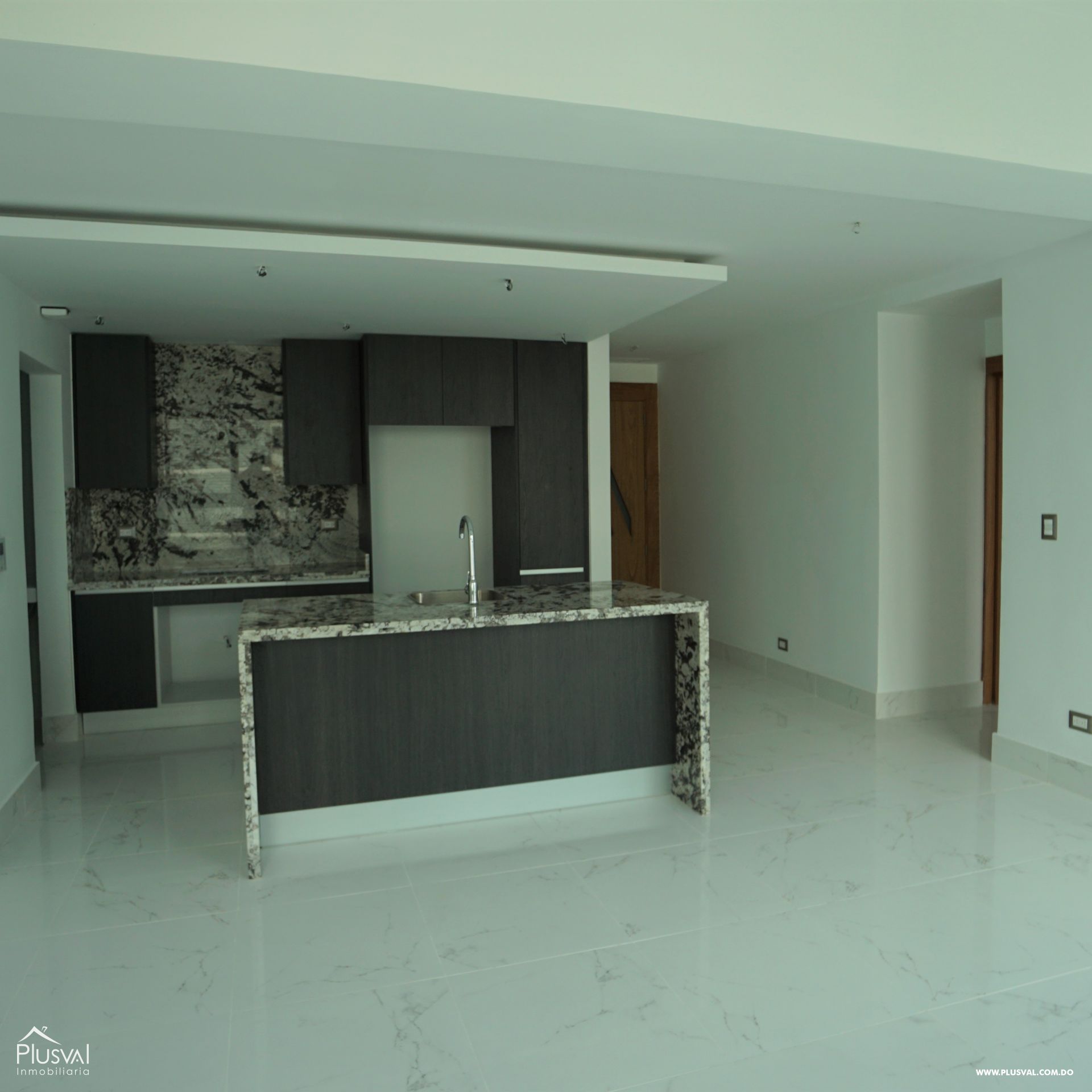 Apartamento en alquiler AMUEBLADO en Piantini 183068