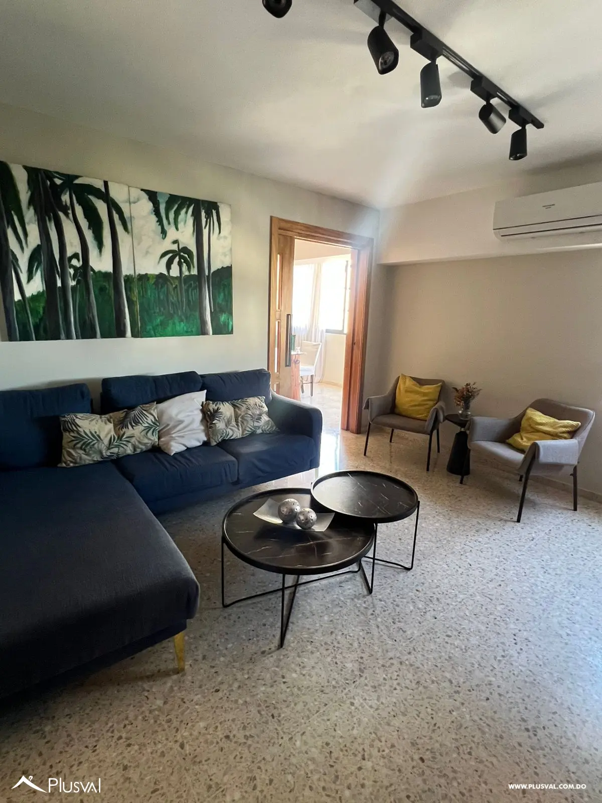 Se alquila apartamento amplio de 3 habitaciones amueblado 502356