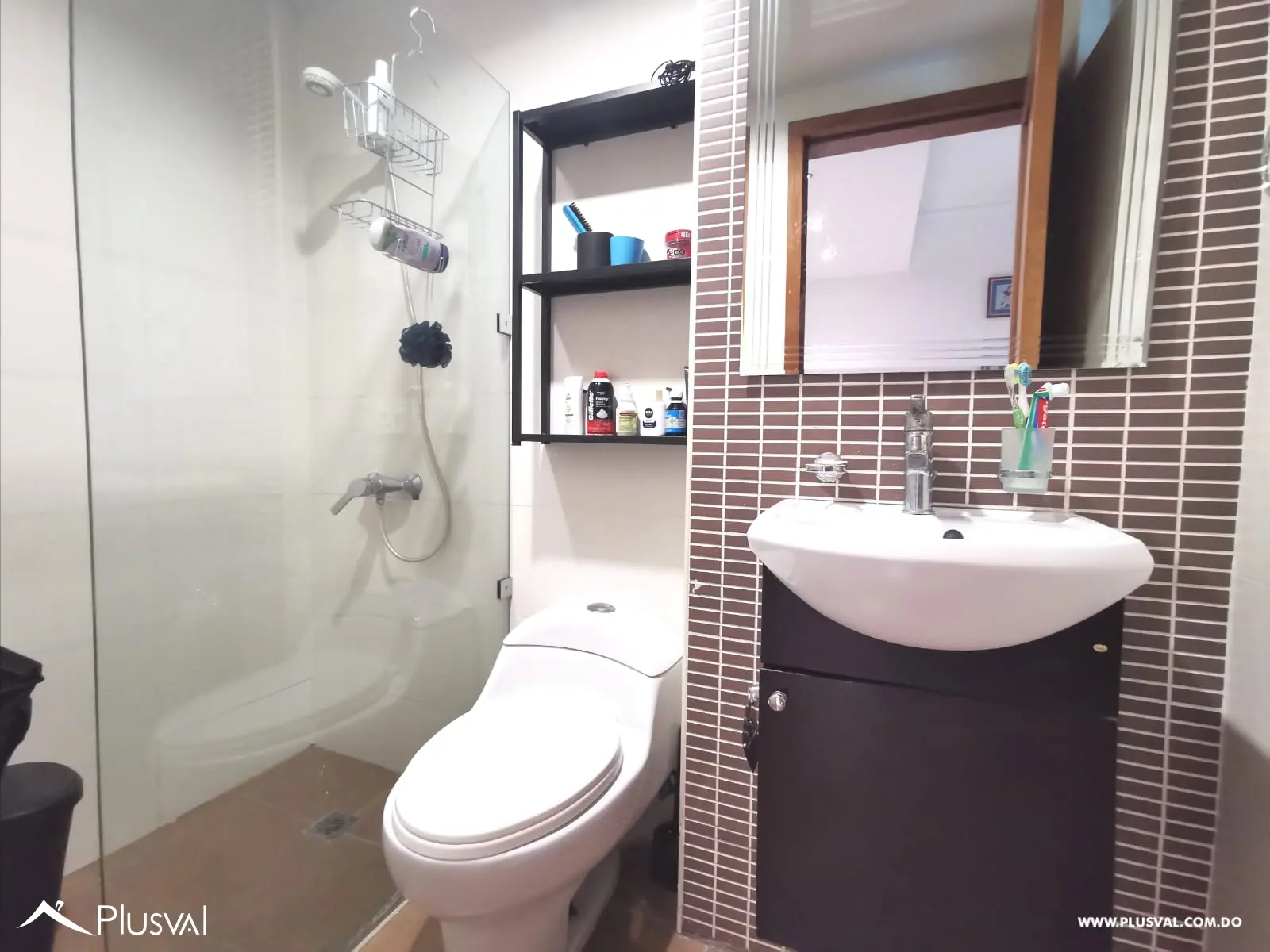 Se vende amplio apartamento con balcon tipo terraza 483770