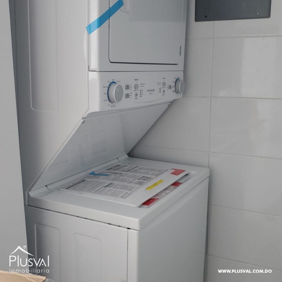 Apartamento en alquiler con linea blanca en Piantini 184901