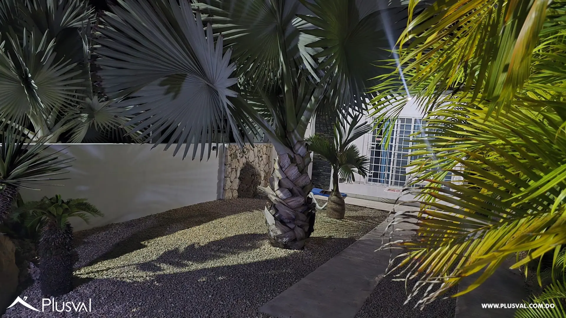 Casa de dos niveles en Bayahibe 536540