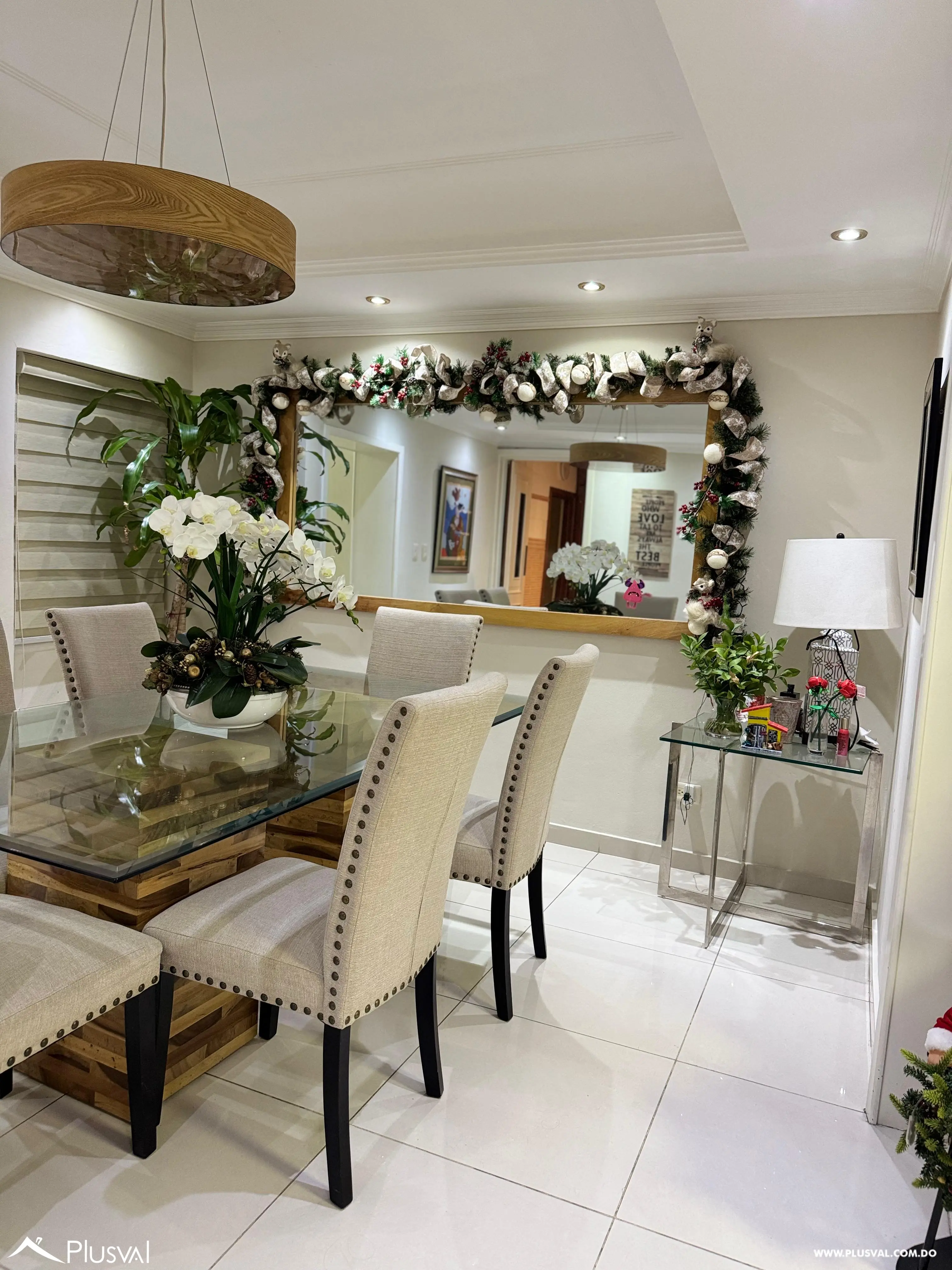 Venta de apartamento de 3 habitaciones y estudio en Arroyo Hondo Viejo 473224