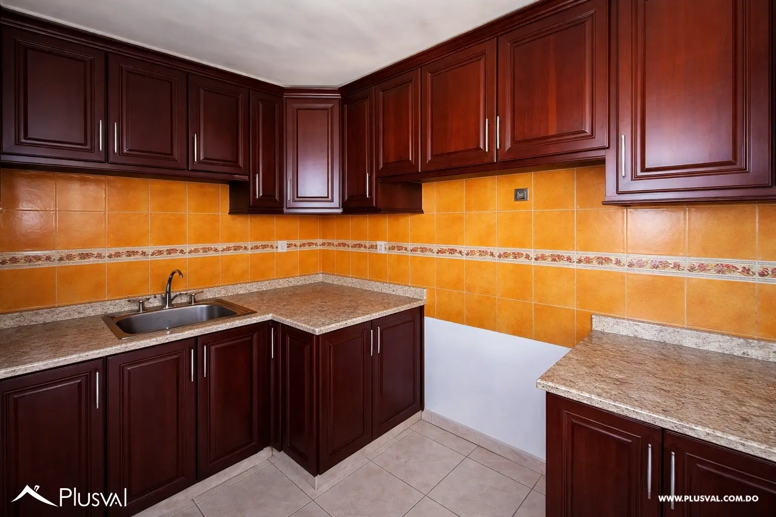 Apartamento de 3 habitaciones en Vista Hermosa 479279