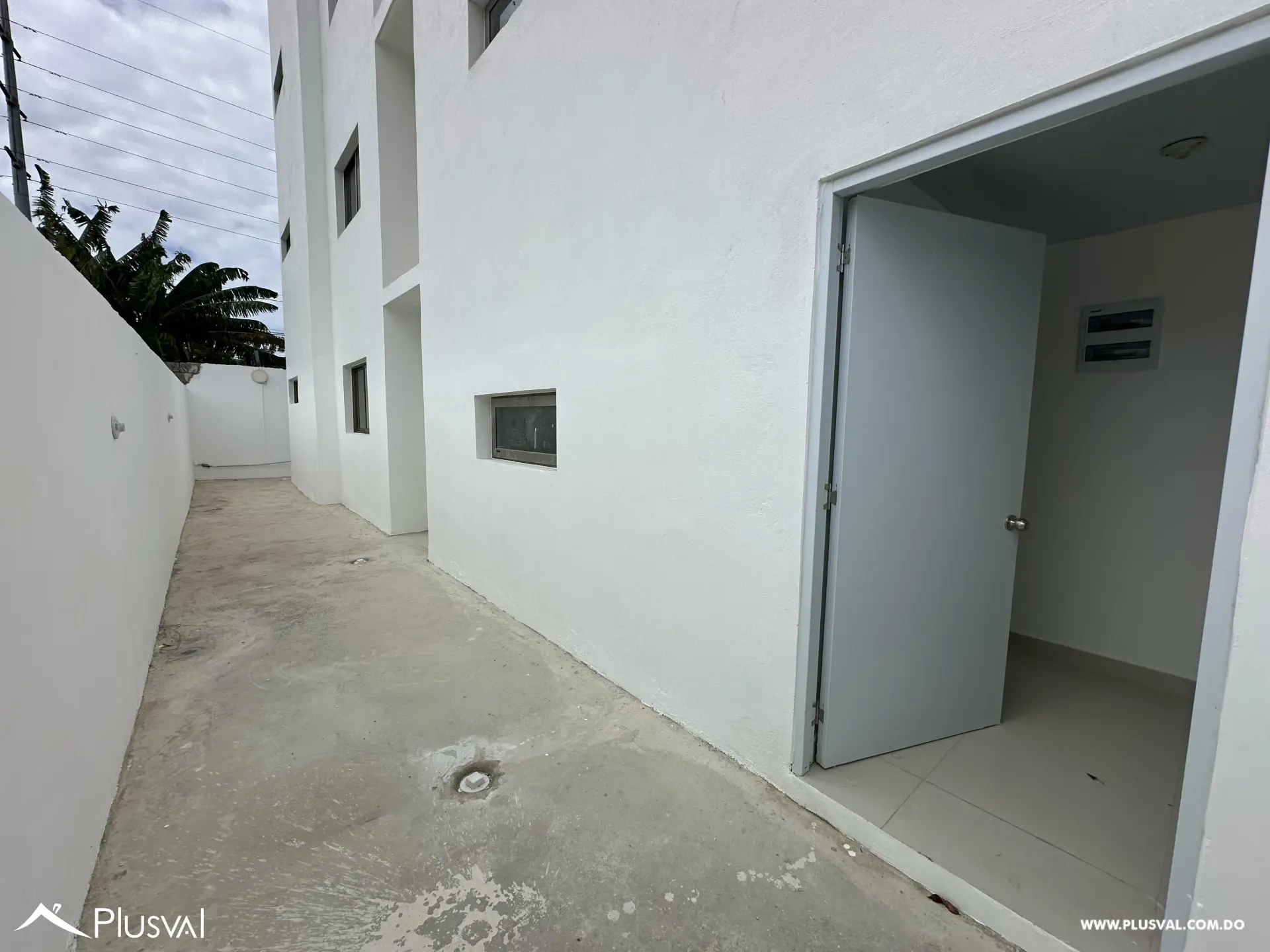Apartamentos en venta de 2 y 3 habitaciones con patio y terraza 465600