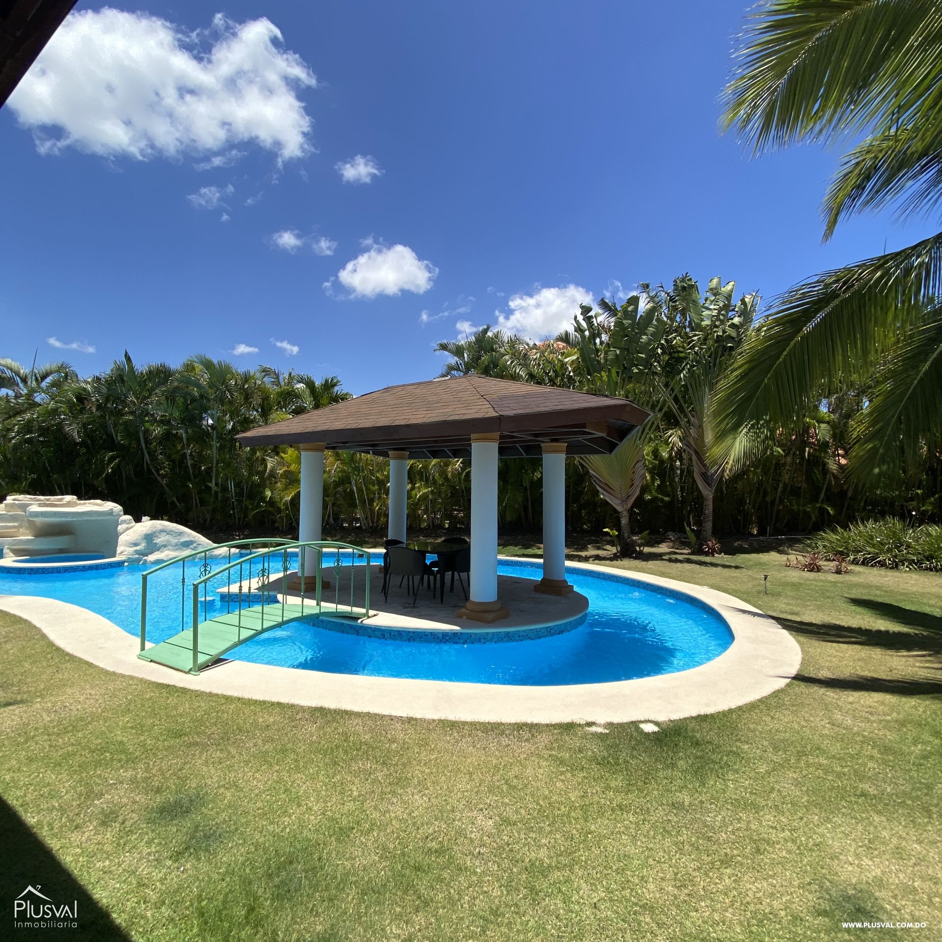 Venta de Villa en Cocotal con inmensa Piscina 273755