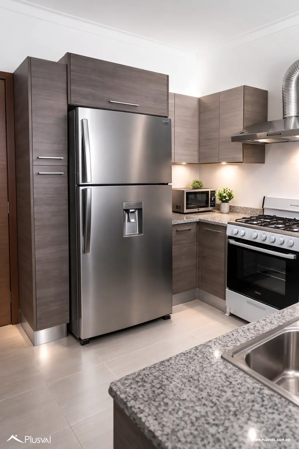 Venta de apartamento de 1 habitación y 2 parqueos en Evaristo Morales. 489177