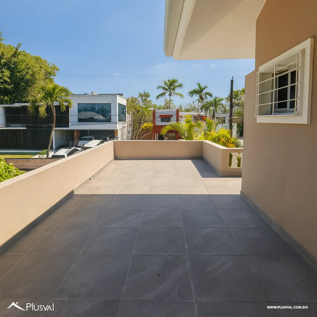 Casa moderna con energía solar en Arroyo Hondo Viejo 469314