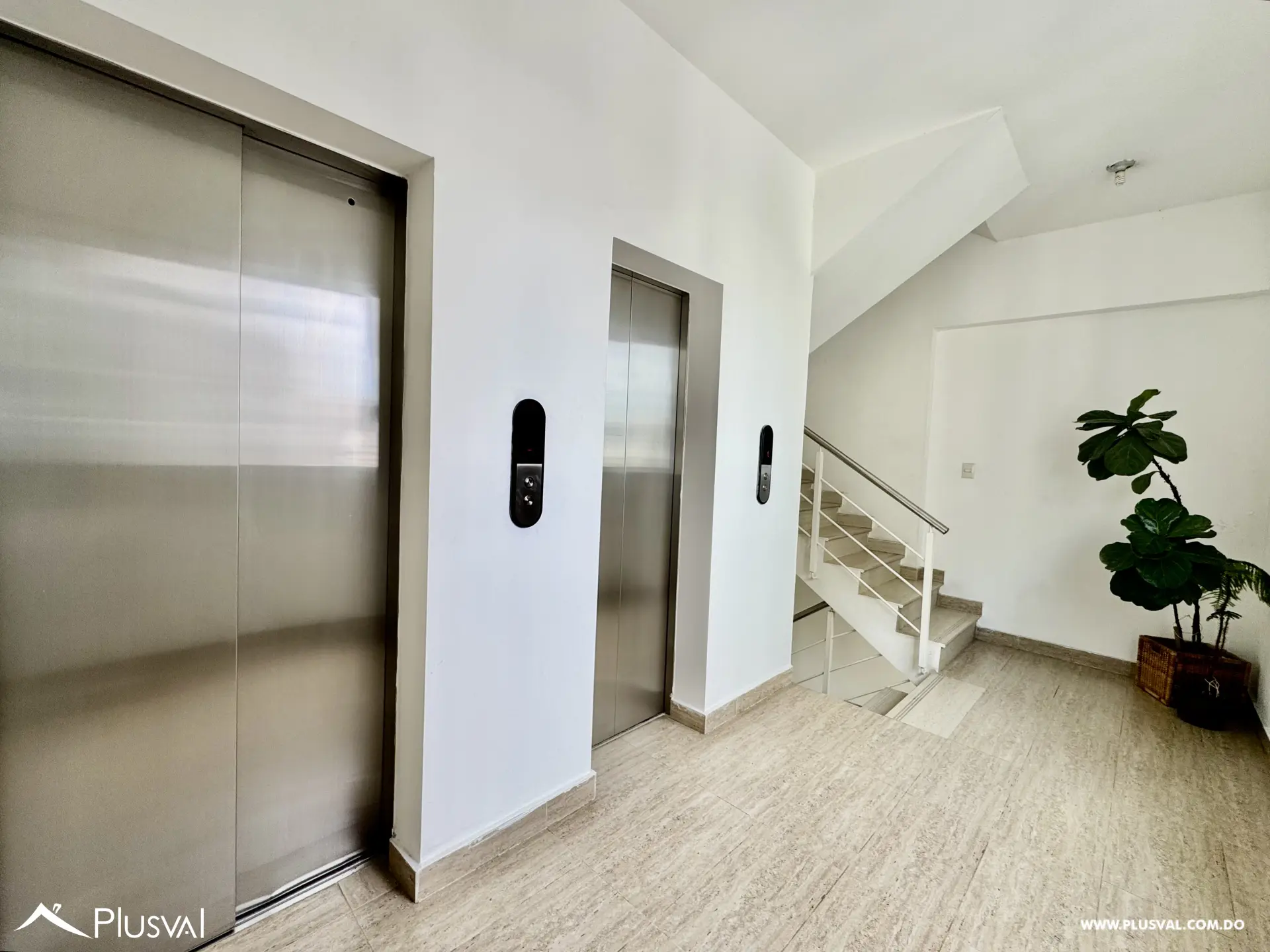 Hermoso Apartamento en Venta en Exclusiva Zona de Naco 485501