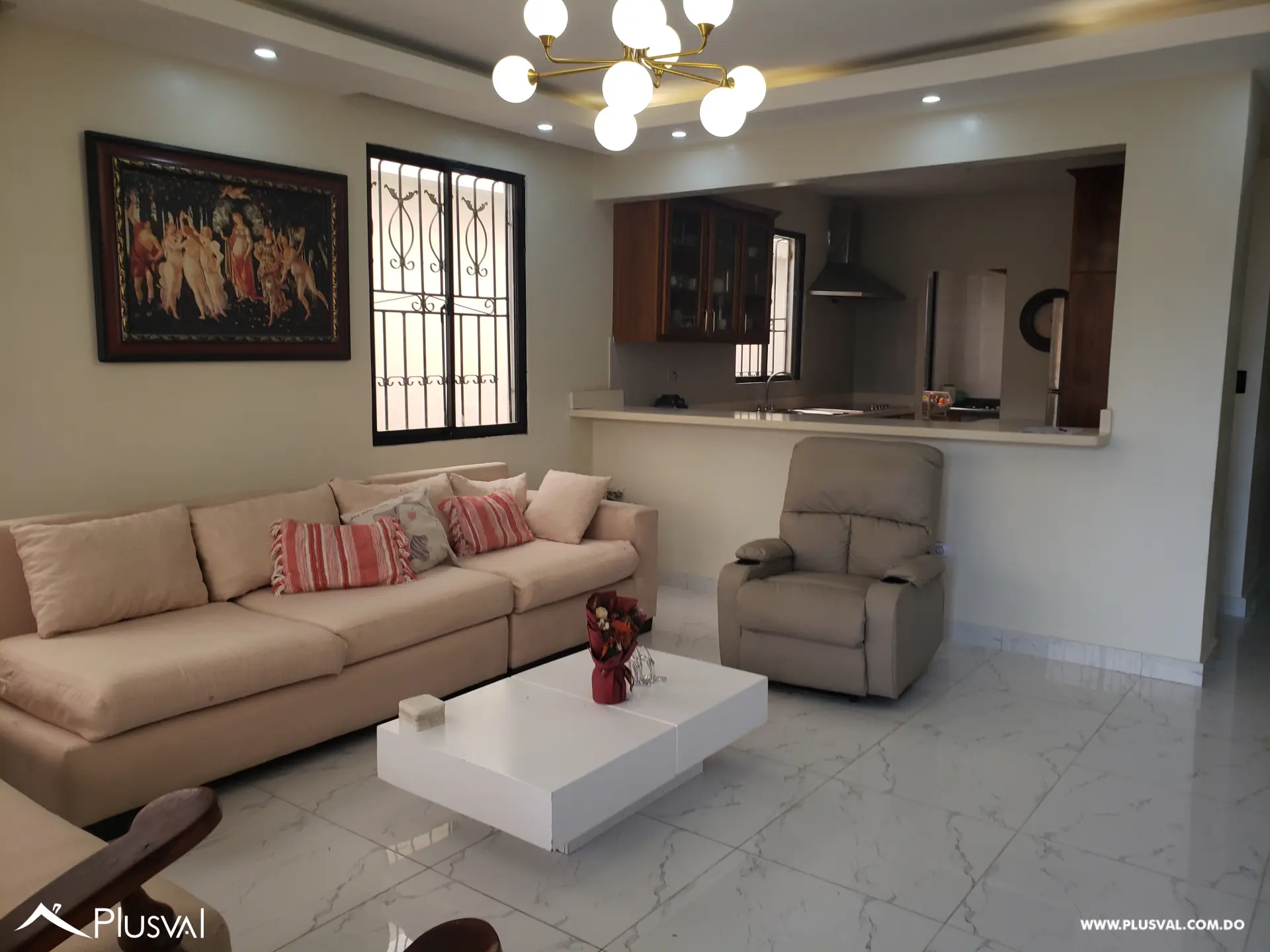 Casa en venta, en Lucerna 523900