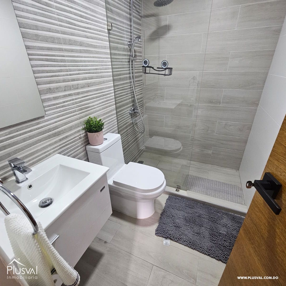 Apartamento amueblado en venta en Bella Vista Sur 411659