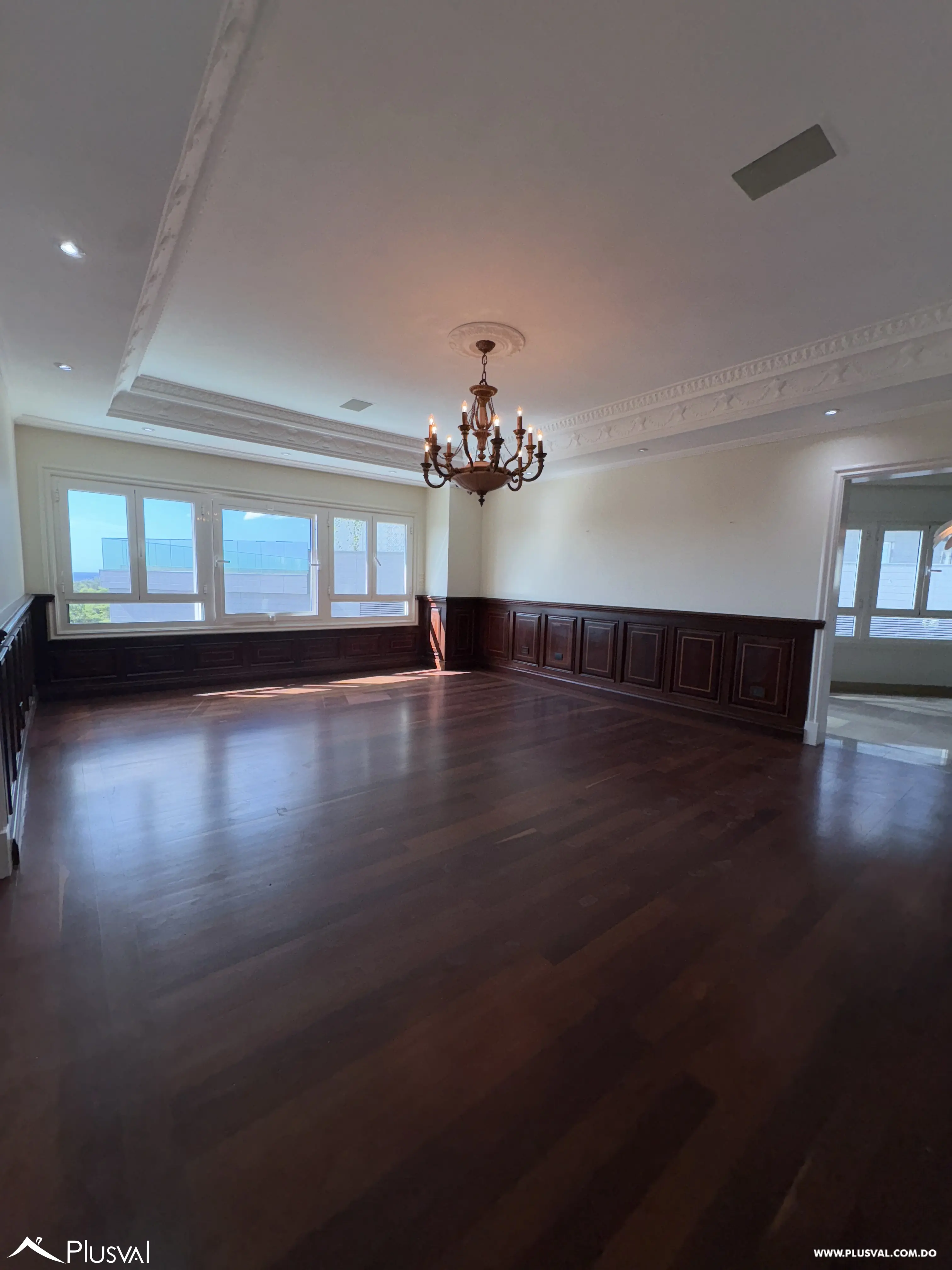 Apartamento en alquiler en plena Anacaona frente al parque 481987