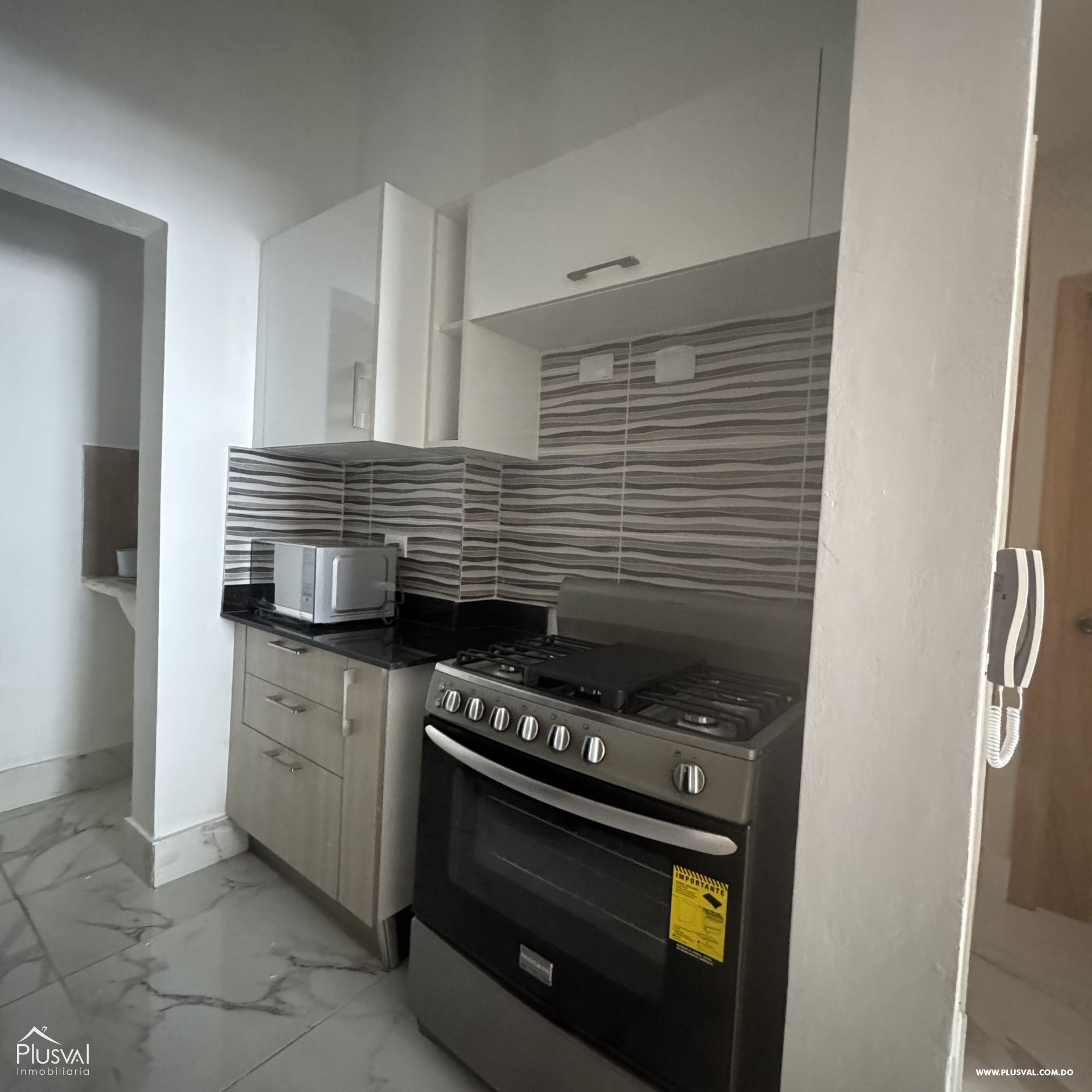 Apartamento amueblado en alquiler en Zona Universitaria 412750