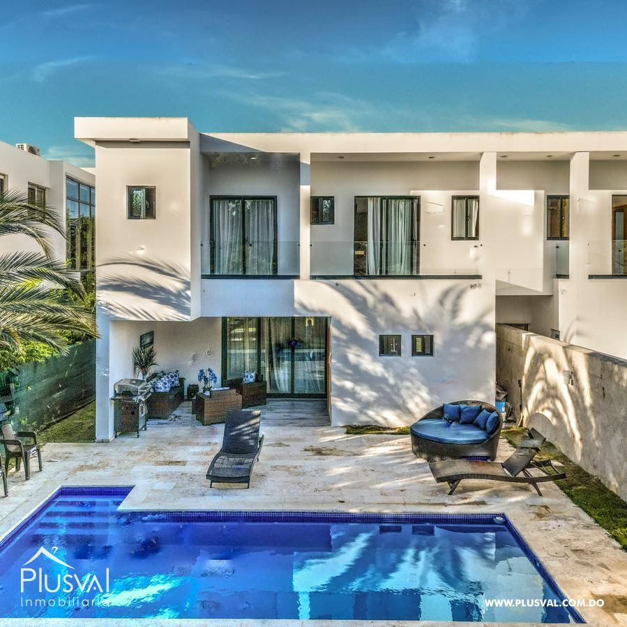 Villa en venta en playa nueva La Romana totalmente amueblada 439002