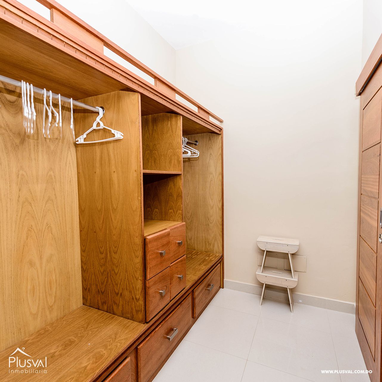 Penthouse de 3 pisos cerca de la playa en Los Corales, Punta Cana 436904