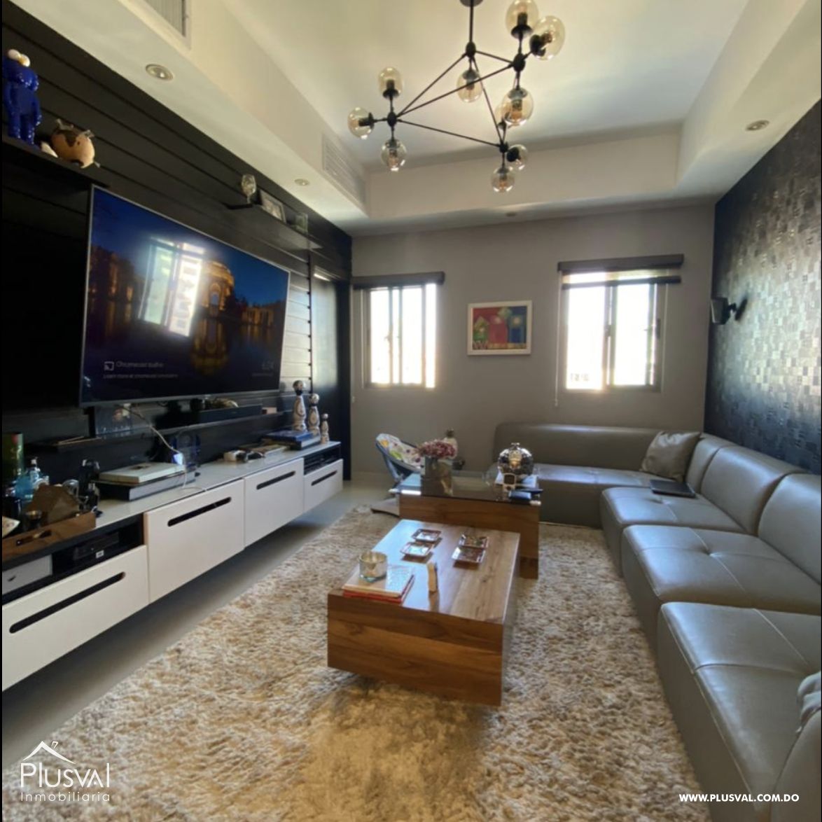 Moderno apartamento de 2 habitaciones + estudio ó 3 habitaciones en venta en Evaristo Morales 347168