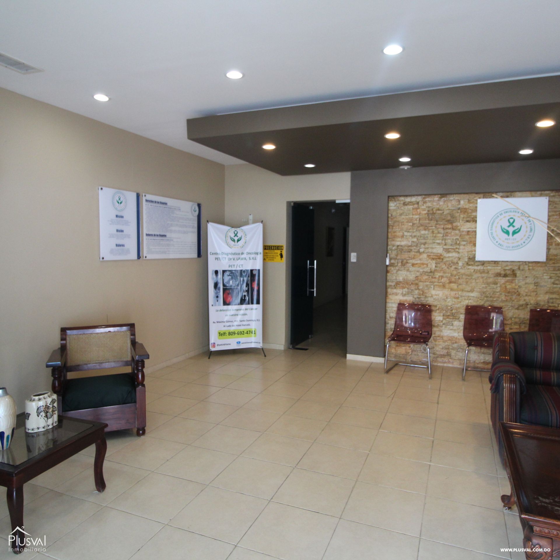 Amplio terreno en venta  ubicado en la Máximo Gómez . 209977