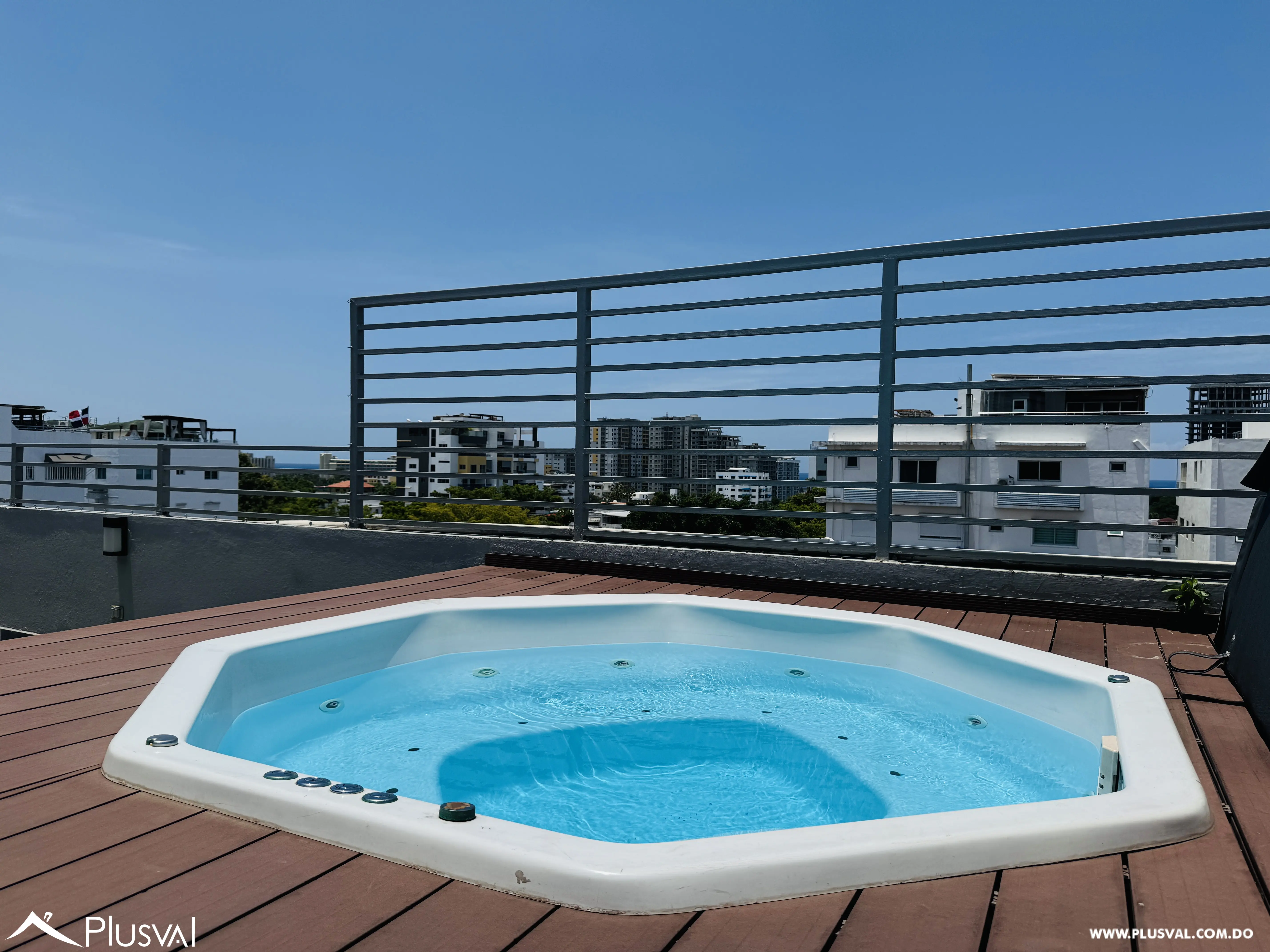 Amplio Penthouse en venta con terraza privada y jazcuzzi 511313