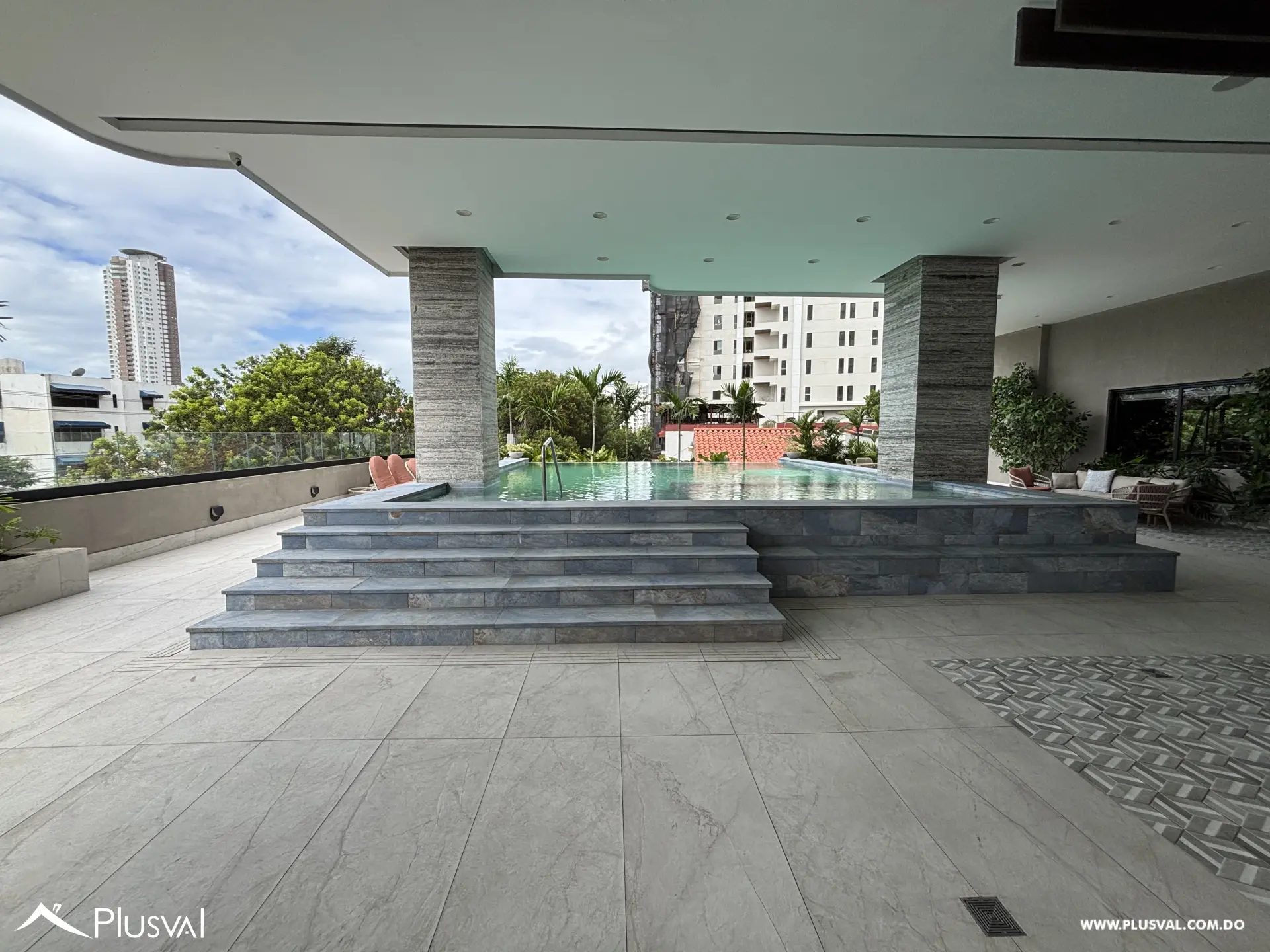 Exclusividad y Elegancia en el Corazón de Bella Vista 522558