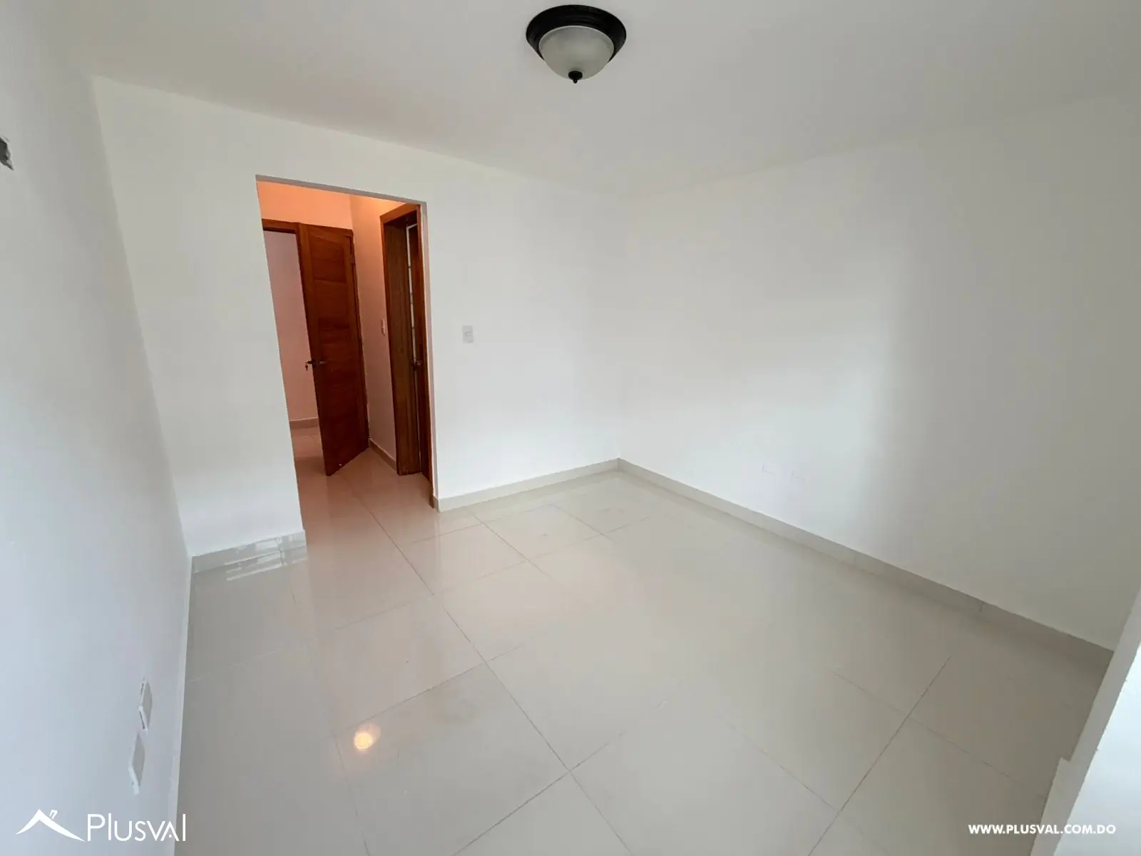 Espacioso apartamento en alquiler en Bella Vista 481877