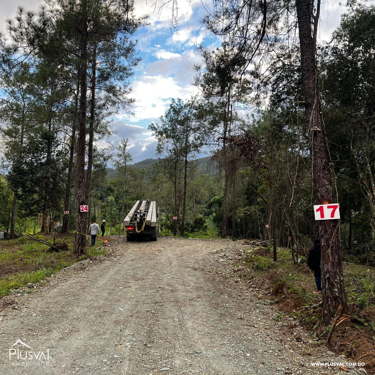 Solares en Venta  con Vistas al Río ubicado en Santiago Rodríguez. 421316
