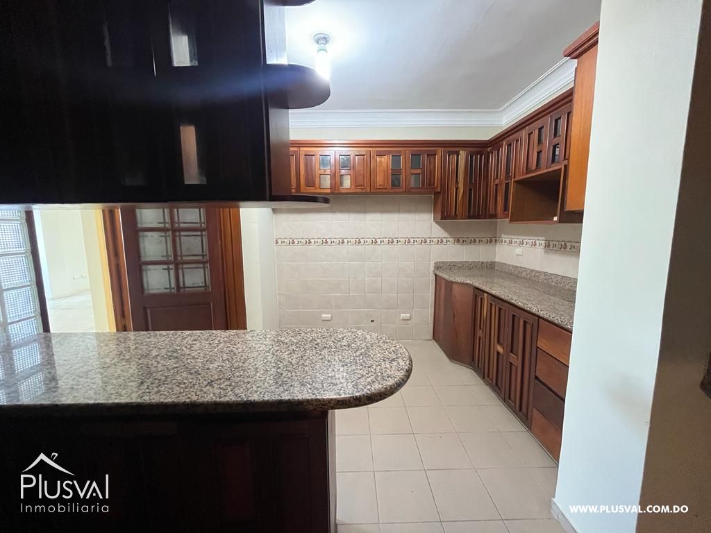 Apartamento en alquiler en el sector de Piantini 271676